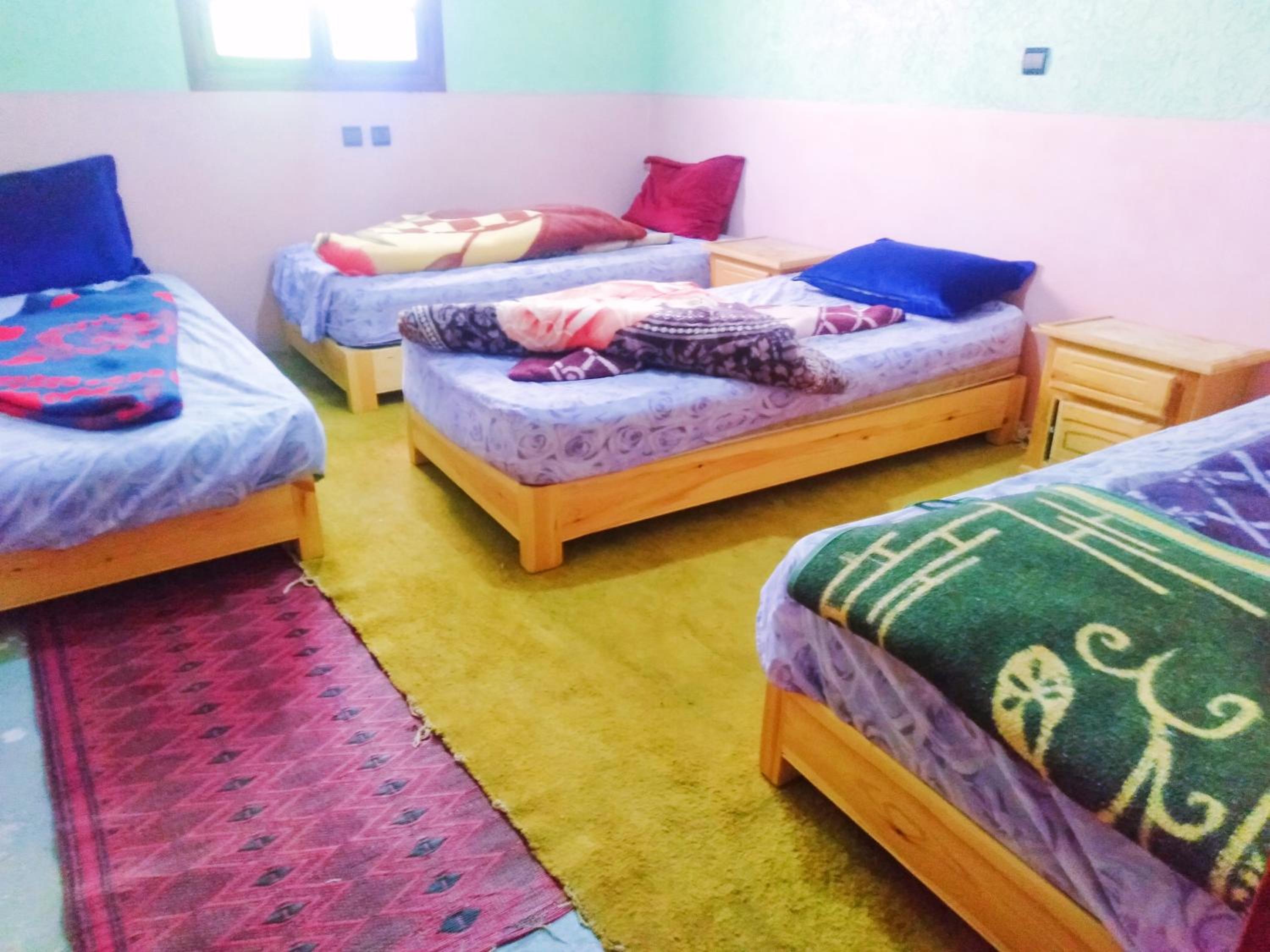 Basic Triple Room photo 1