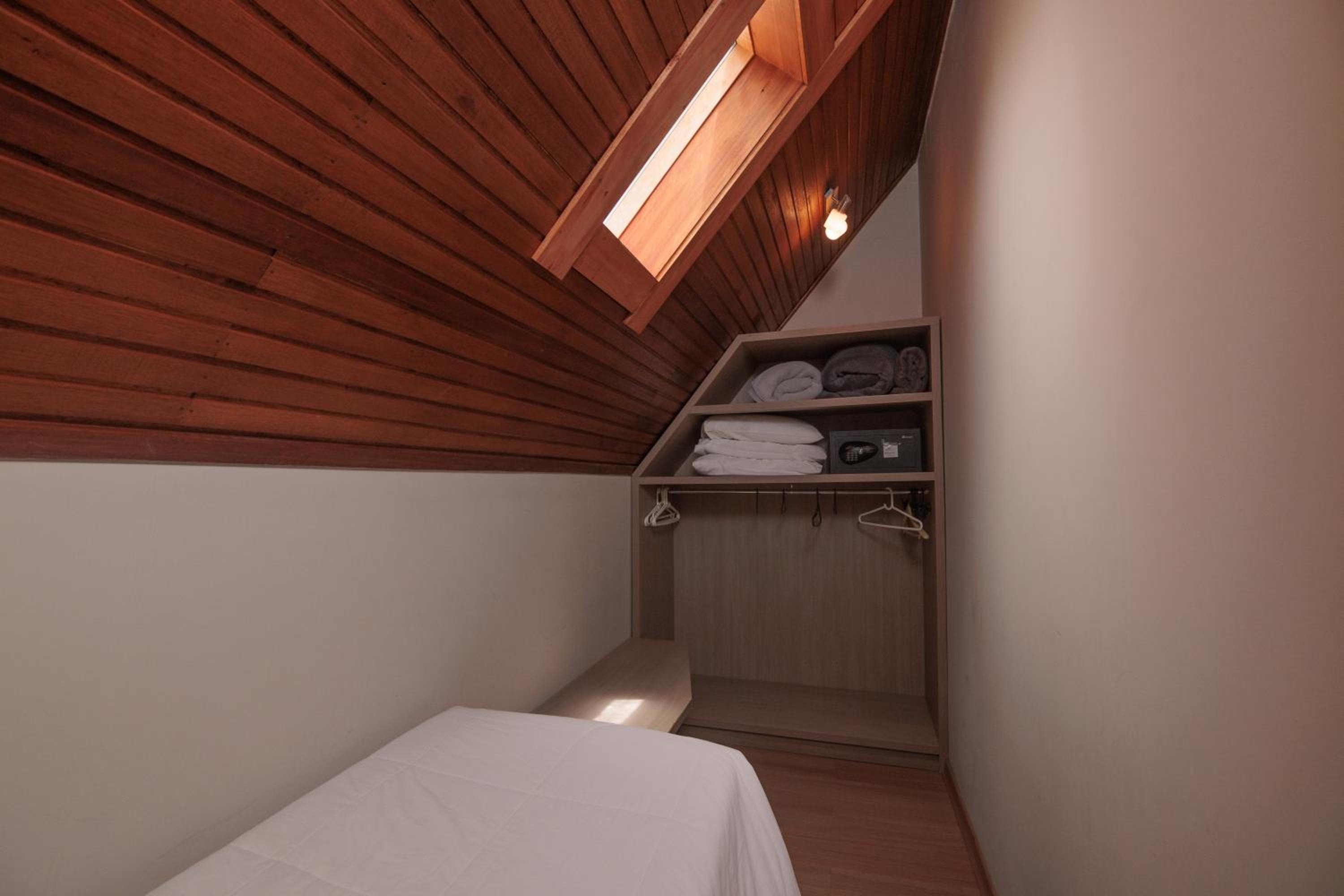 Luxury Quadruple Room photo 2