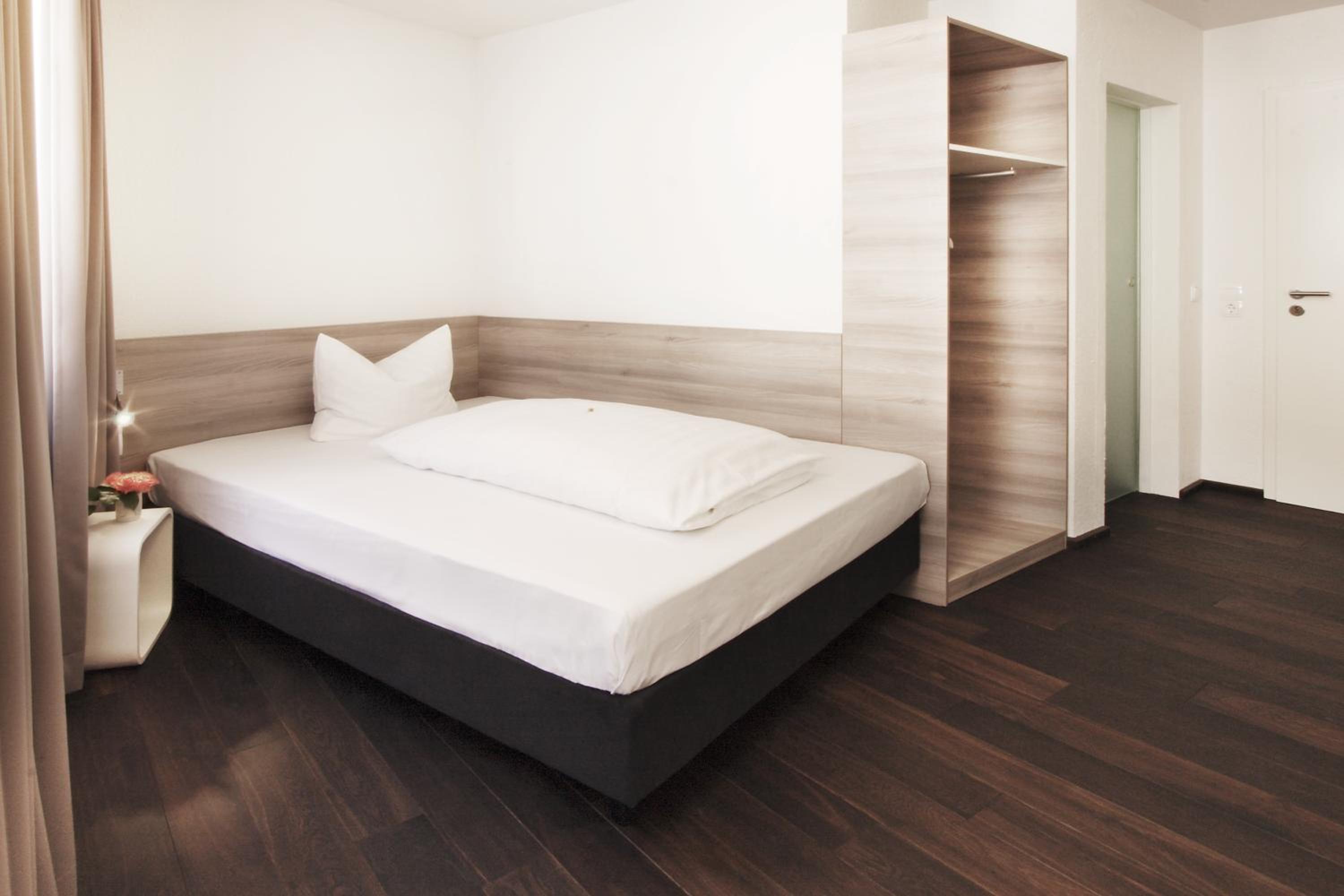 Business Single Room photo 2