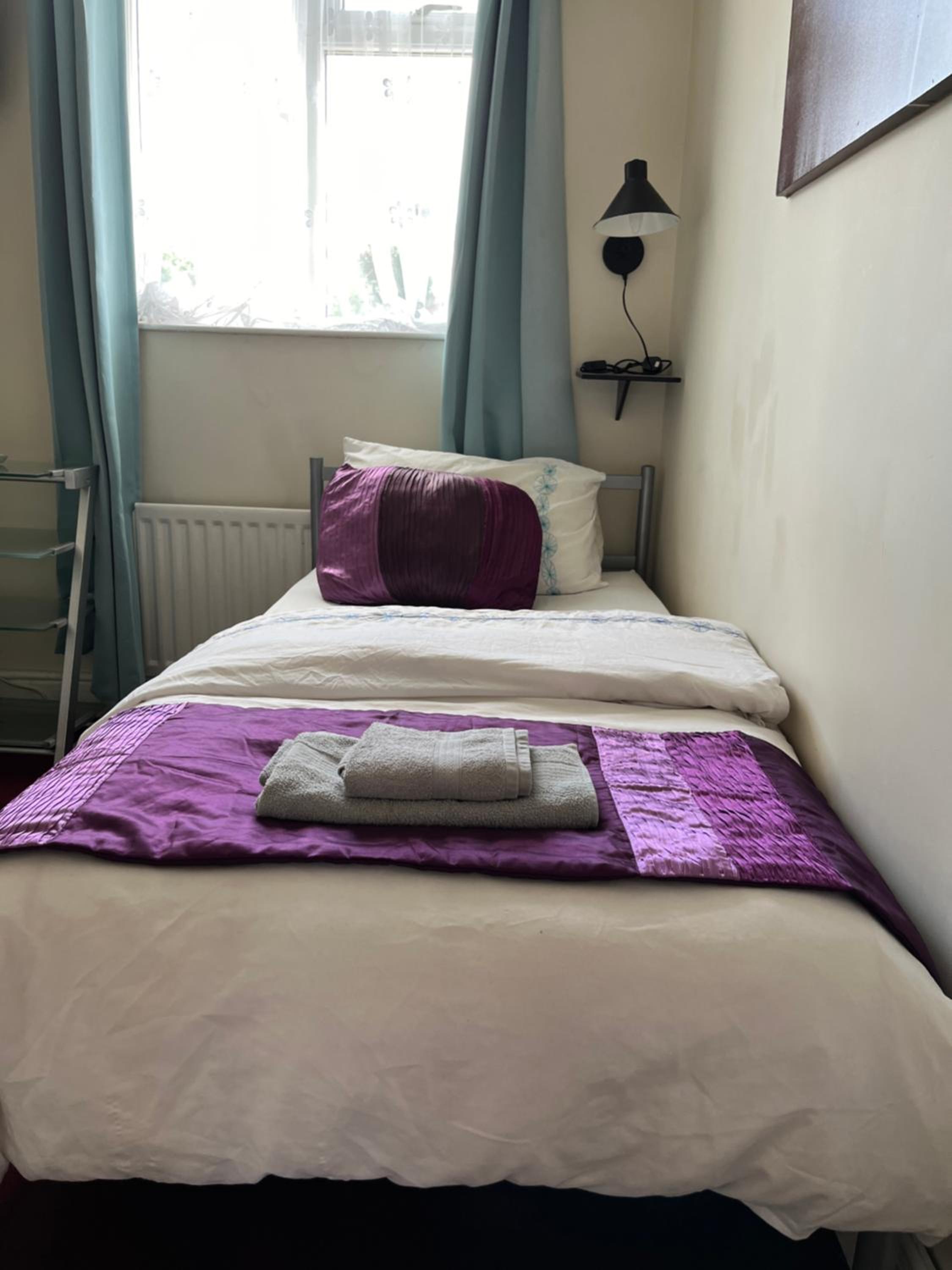 Deluxe Single Room