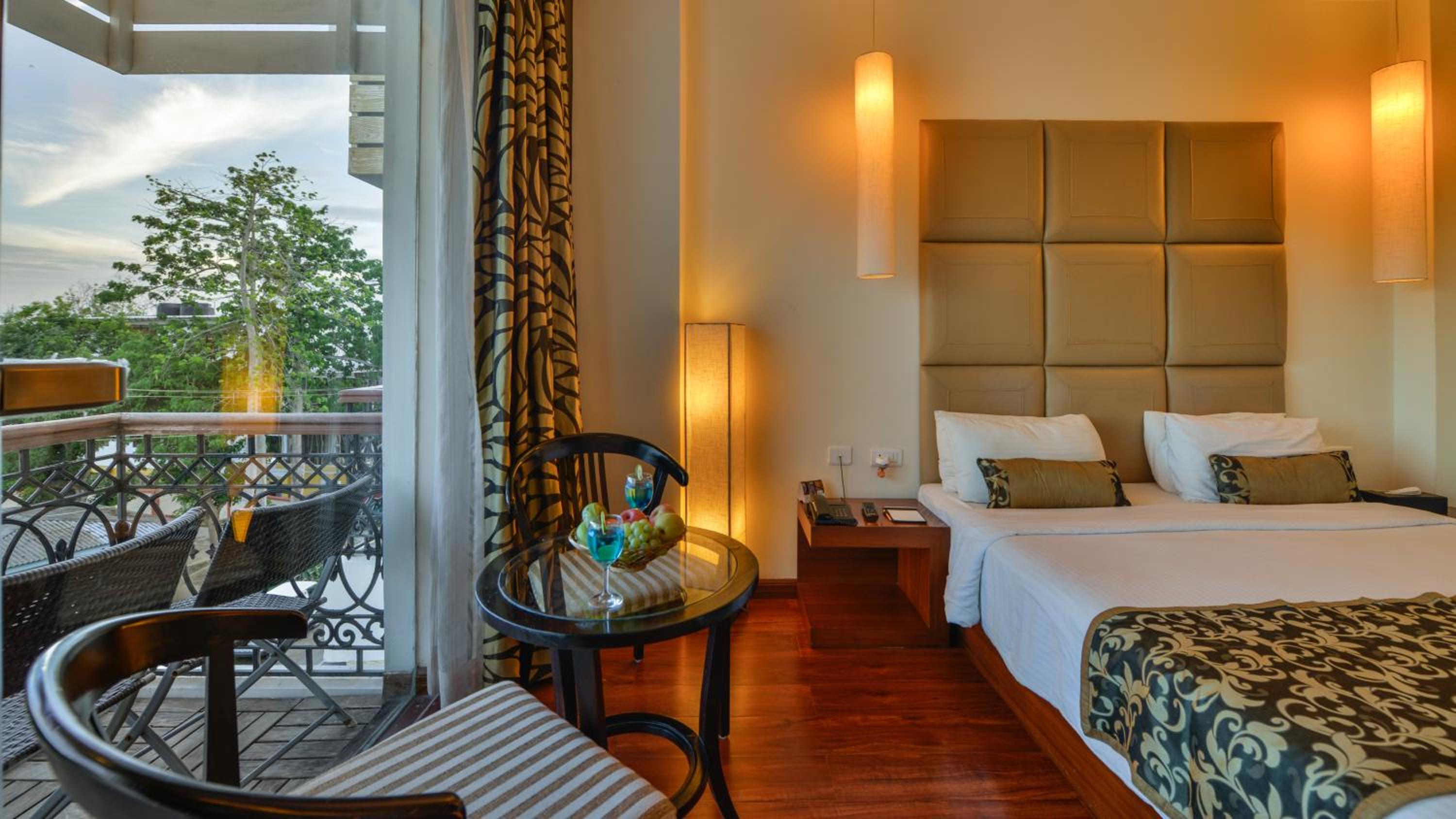 Executive Double Room - Photo 11