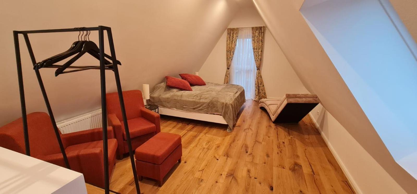 Three-Bedroom Vacation Home  photo 1