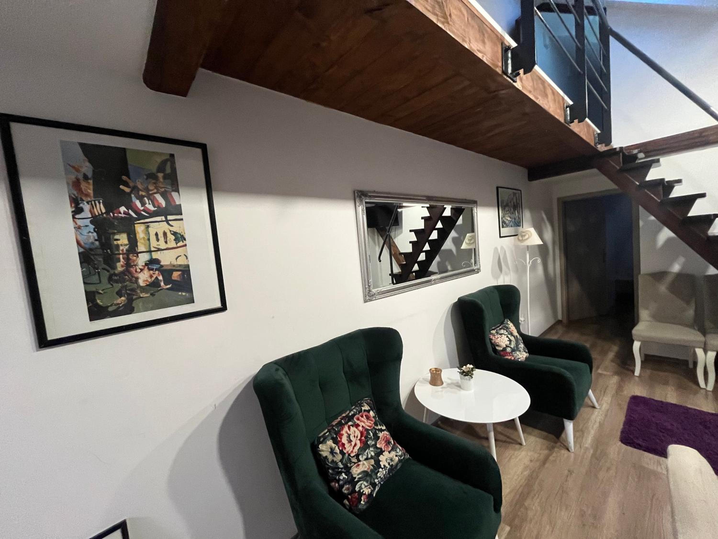 Deluxe Apartment photo 1