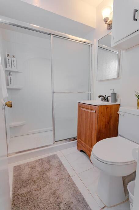 One-Bedroom Apartment - Photo 15