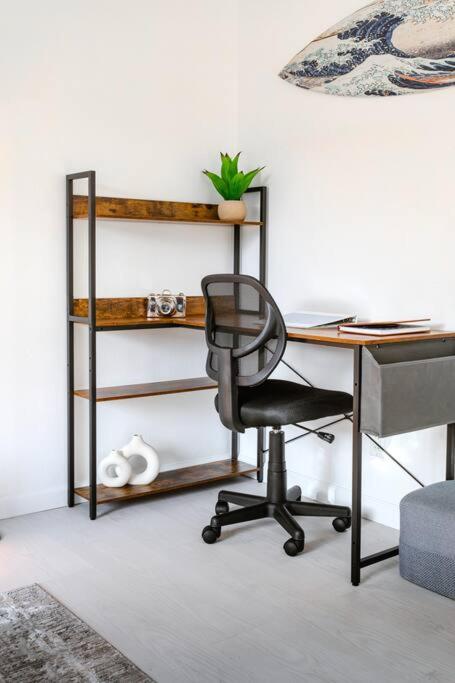 One-Bedroom Apartment - Photo 34