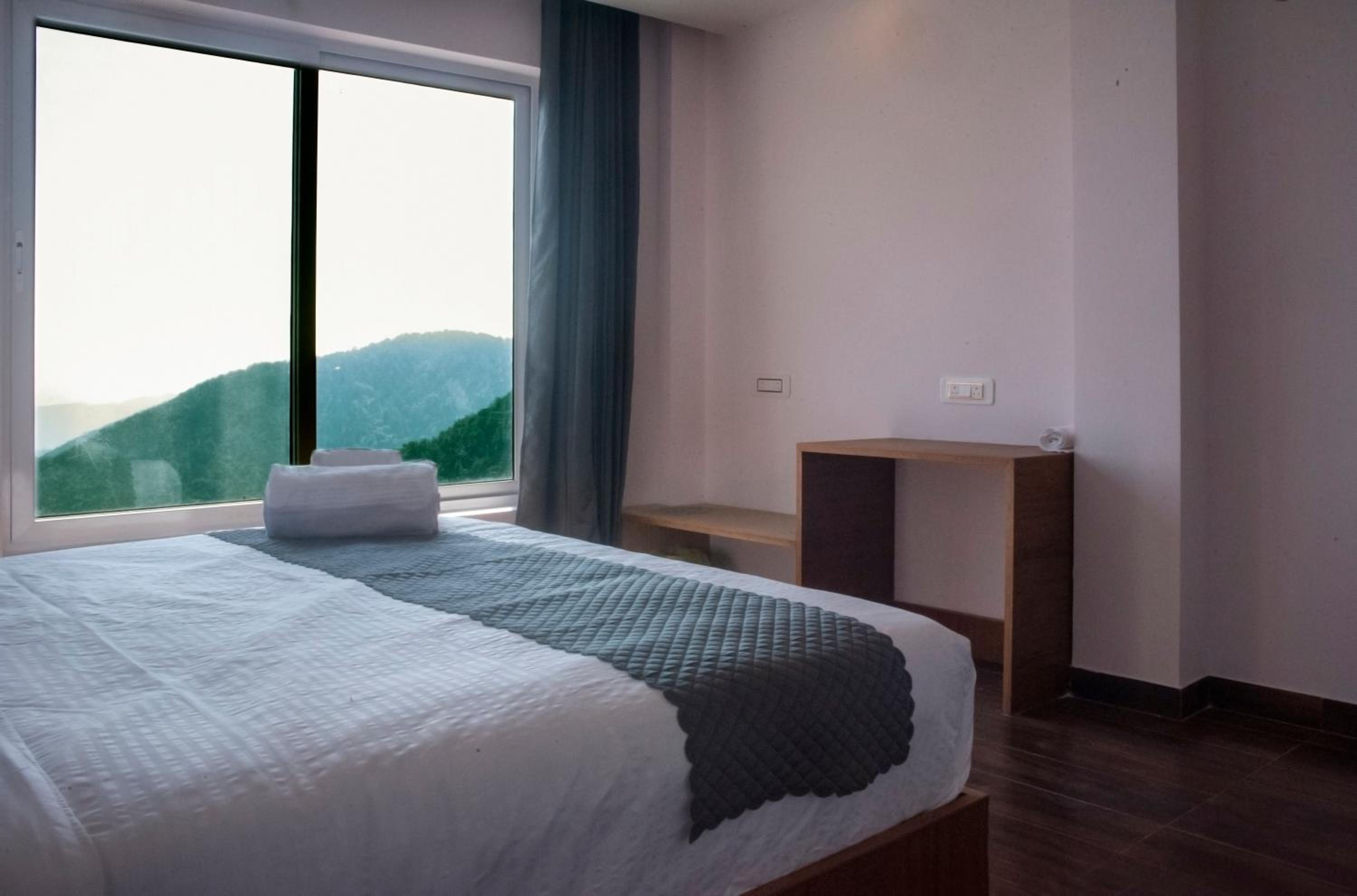 King Room With Balcony photo 1