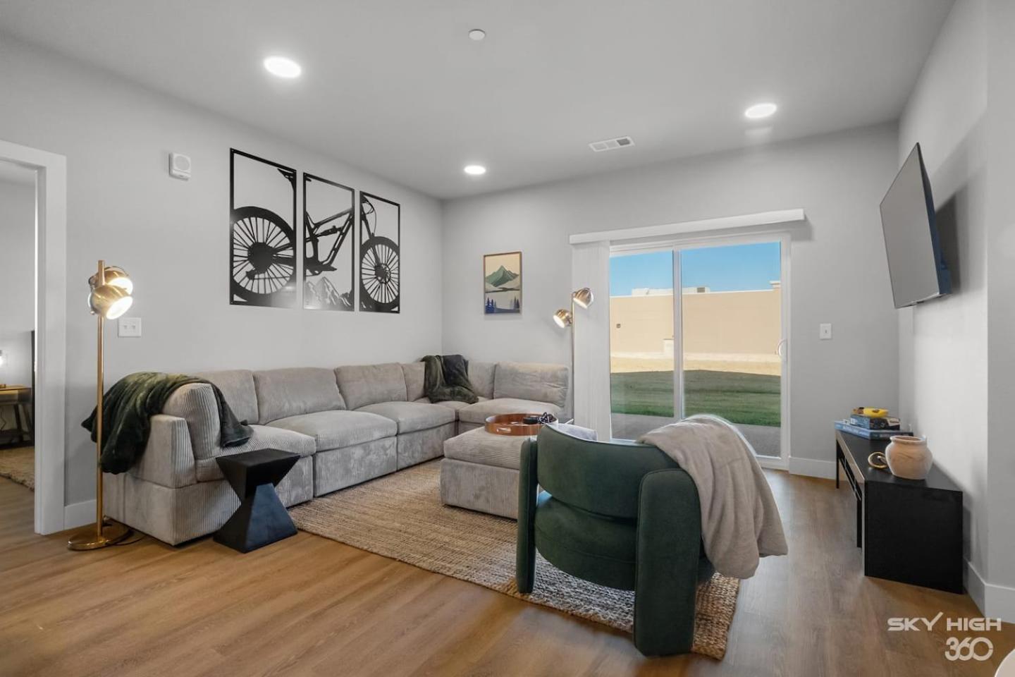 Deluxe Apartment photo 1