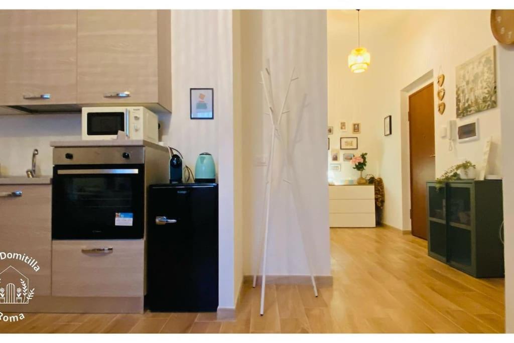 One-Bedroom Apartment photo 3