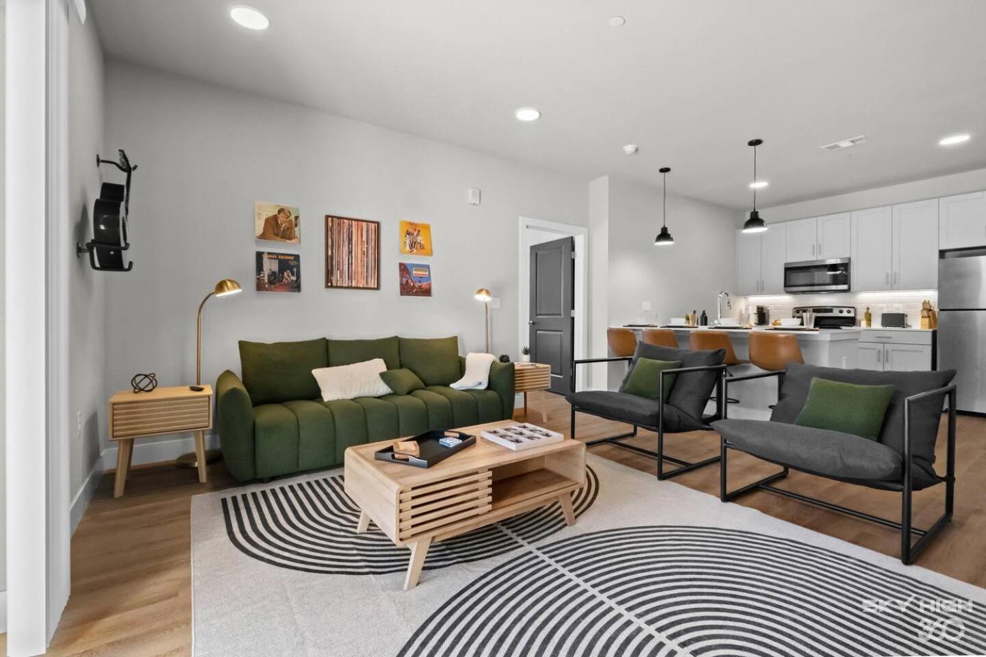 Deluxe Apartment photo 1