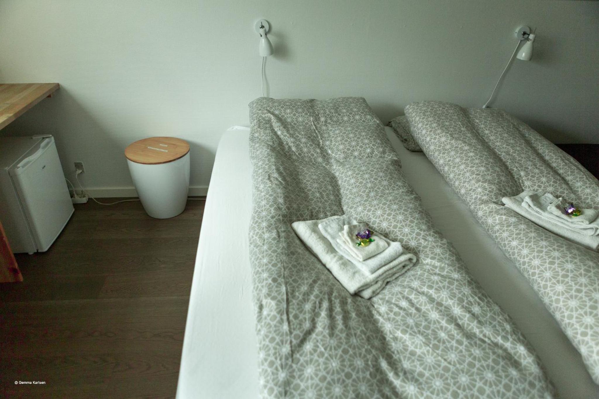 Double Room with Shared Bathroom photo 2