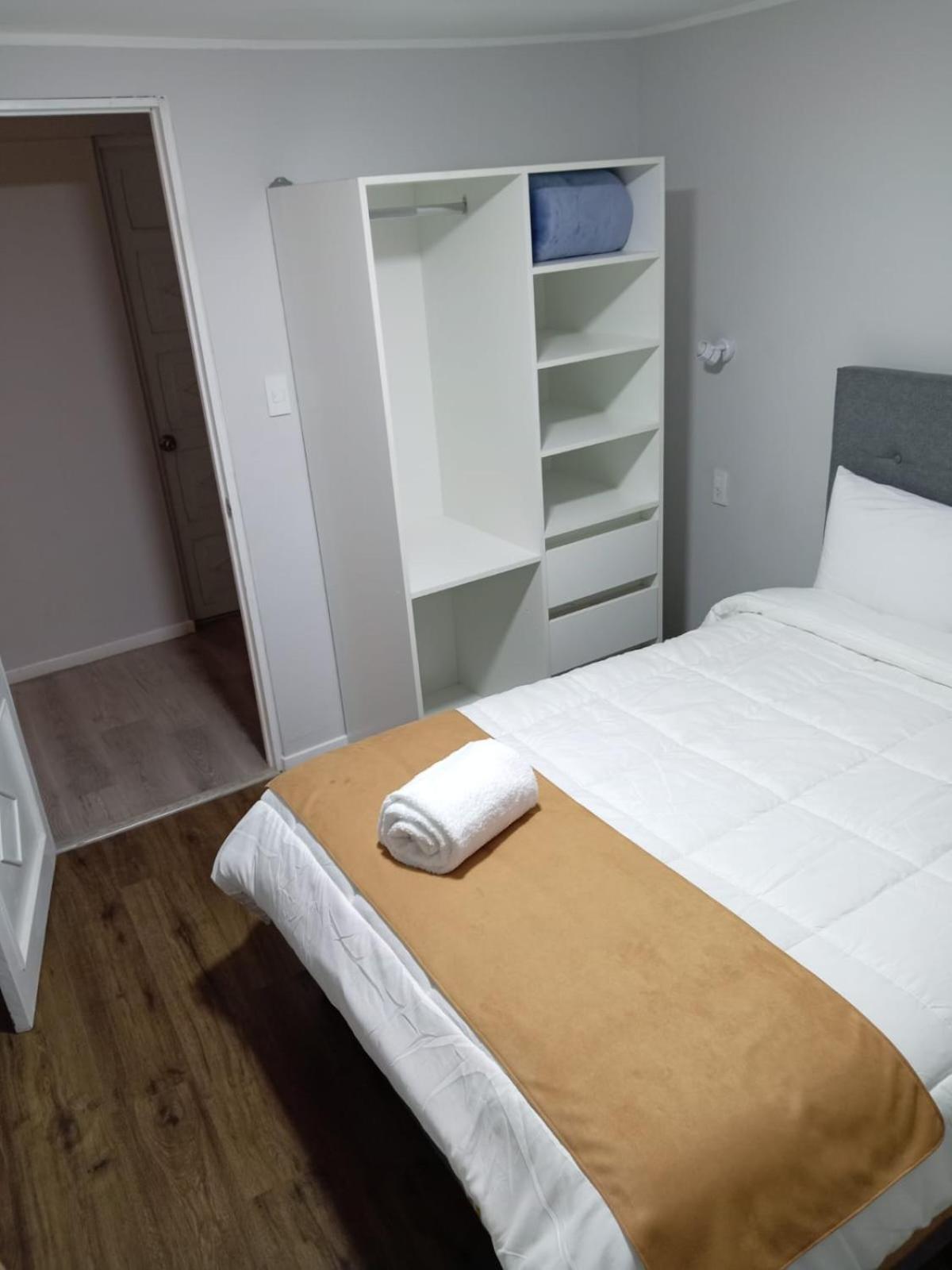 Single Room - Photo 2