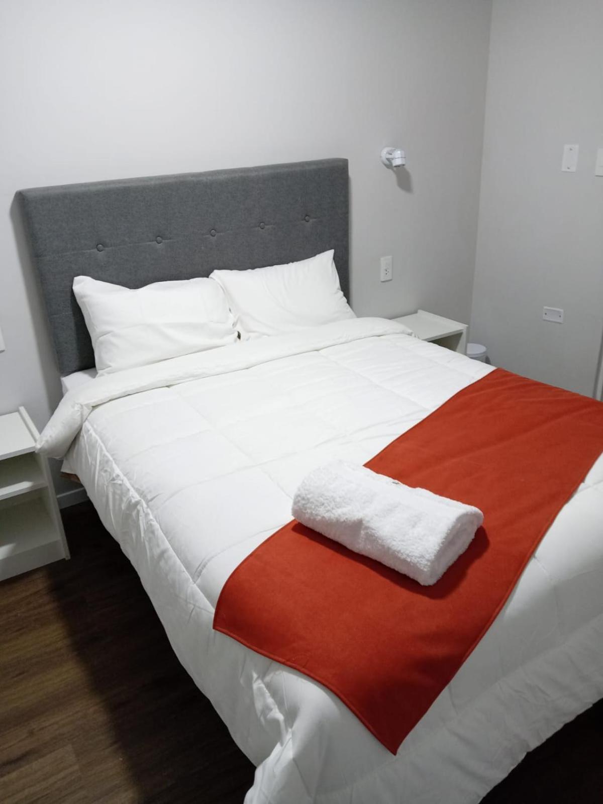 Single Room - Photo 3