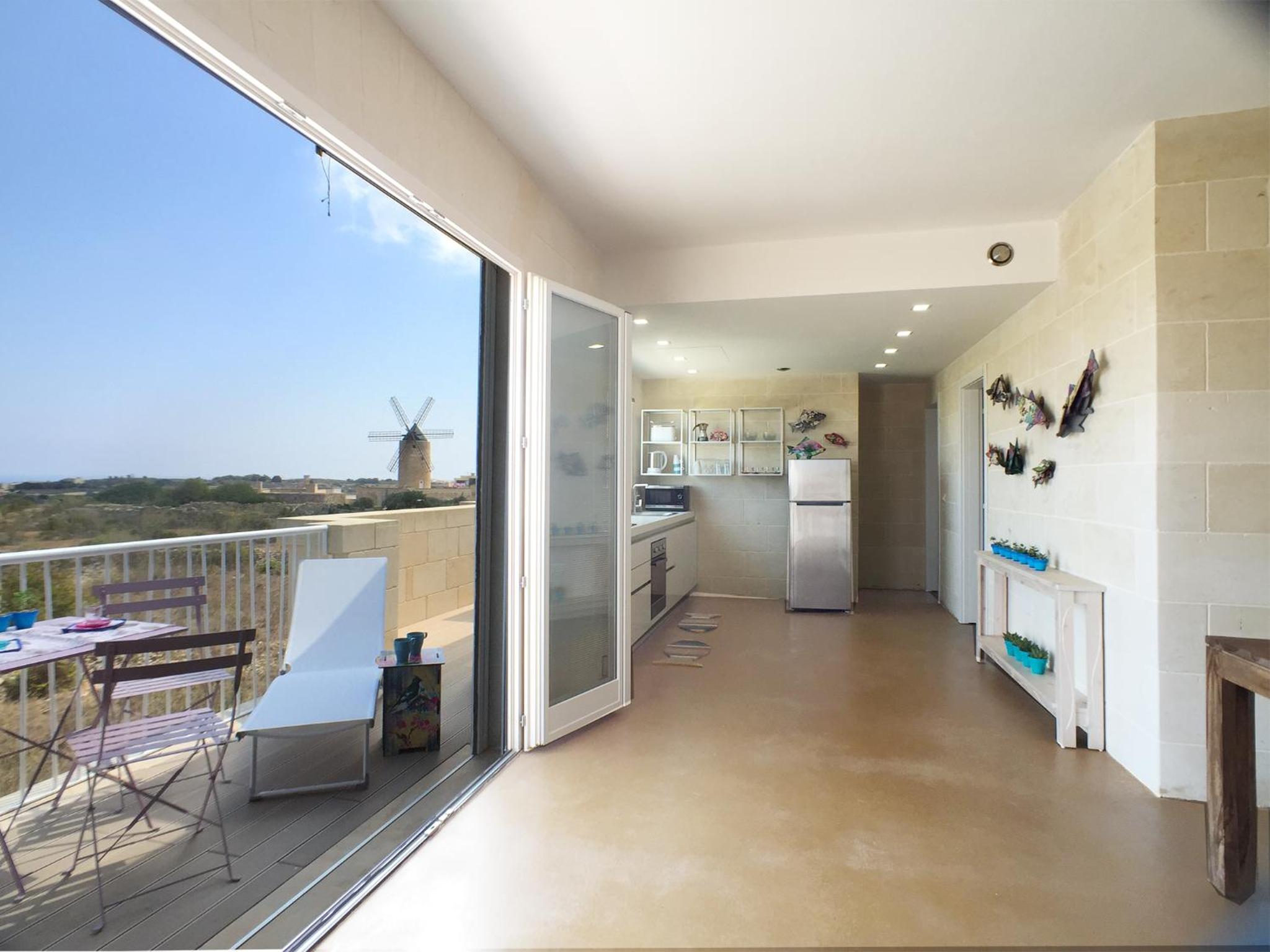 Three-Bedroom Apartment - Photo 15