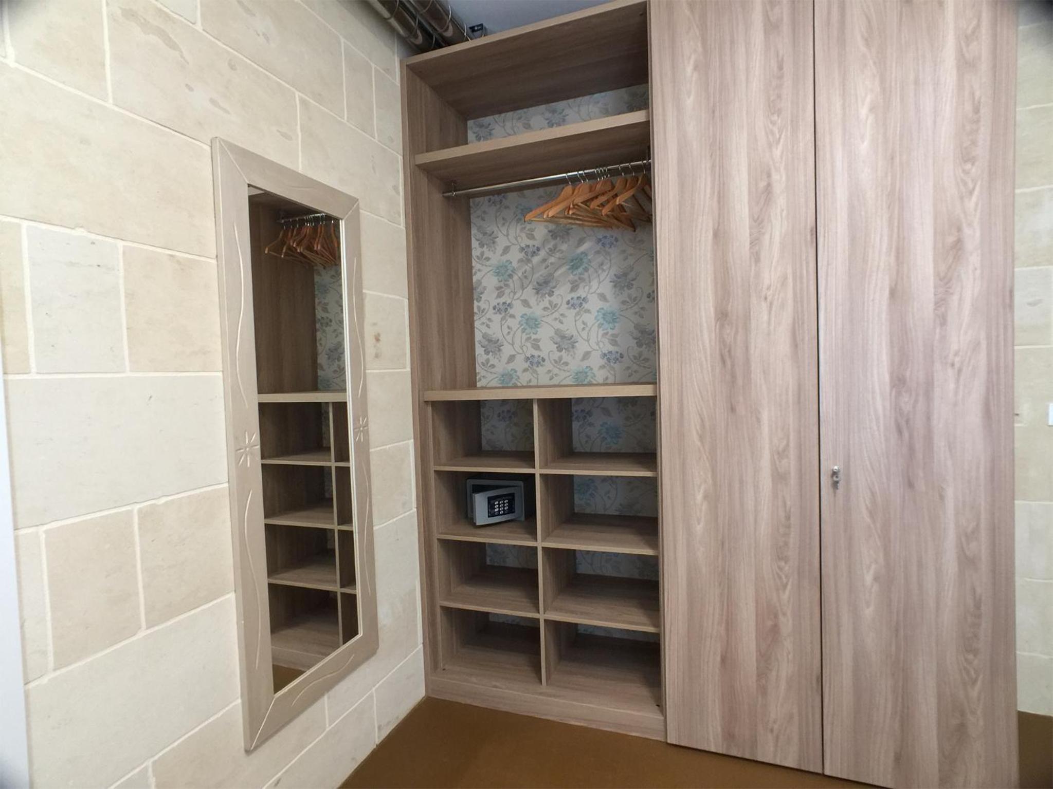 Three-Bedroom Apartment - Photo 10