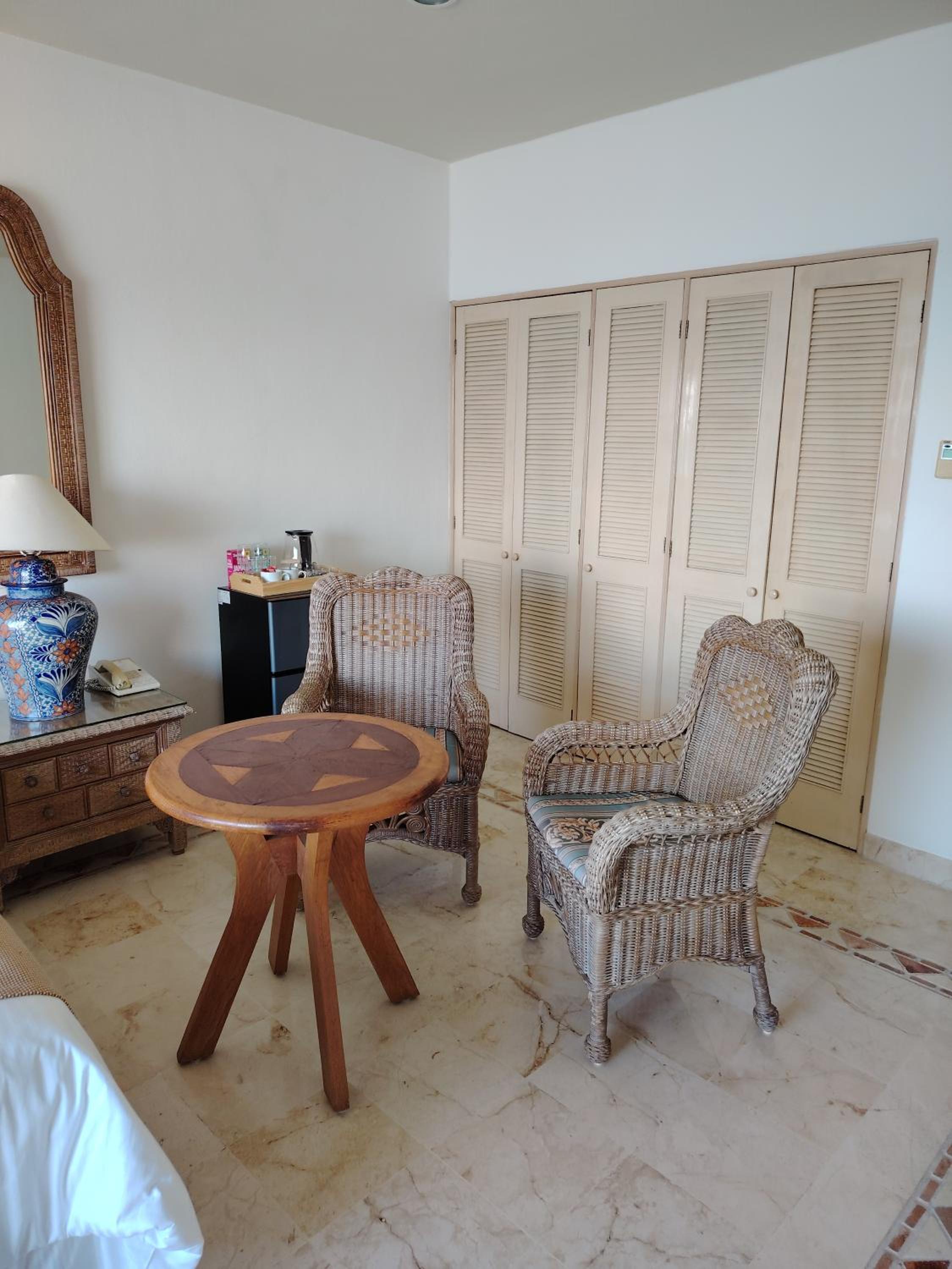 Deluxe Double Room with Balcony and Sea View