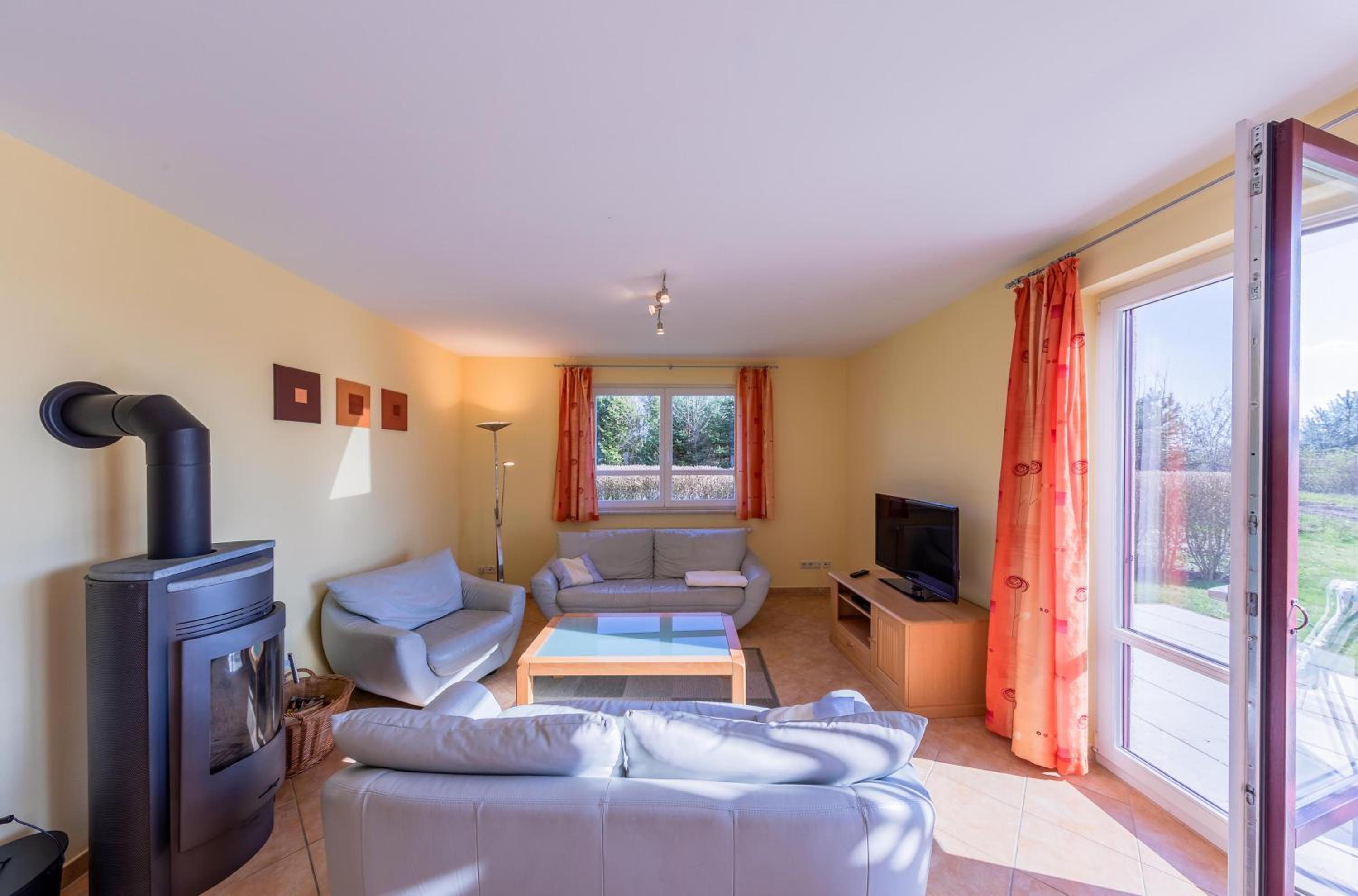 Apartment with Terrace photo 1