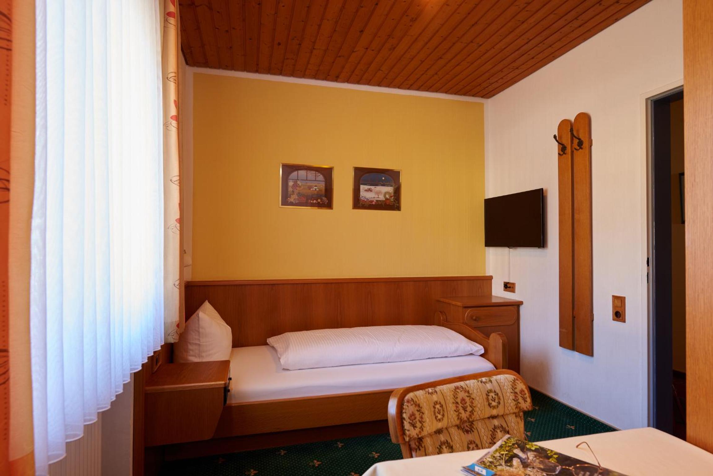 Single Room photo 1
