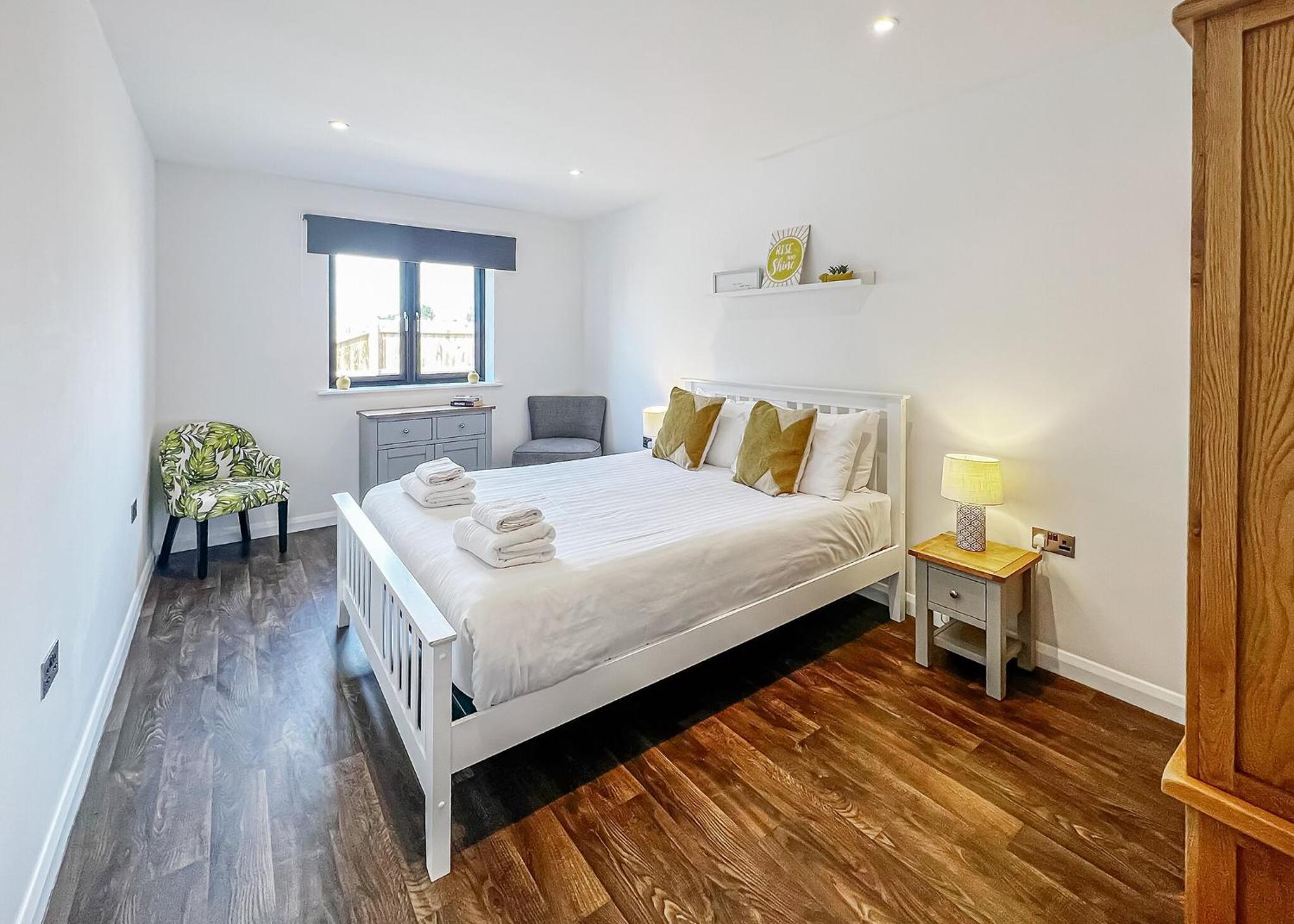 Two-Bedroom House photo 3