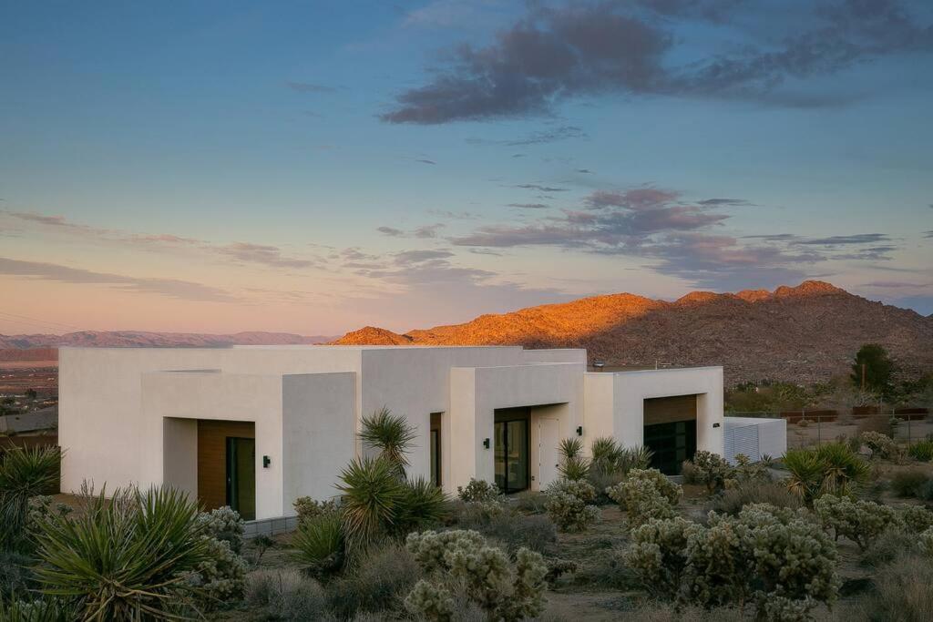 Deluxe Villa photo 2