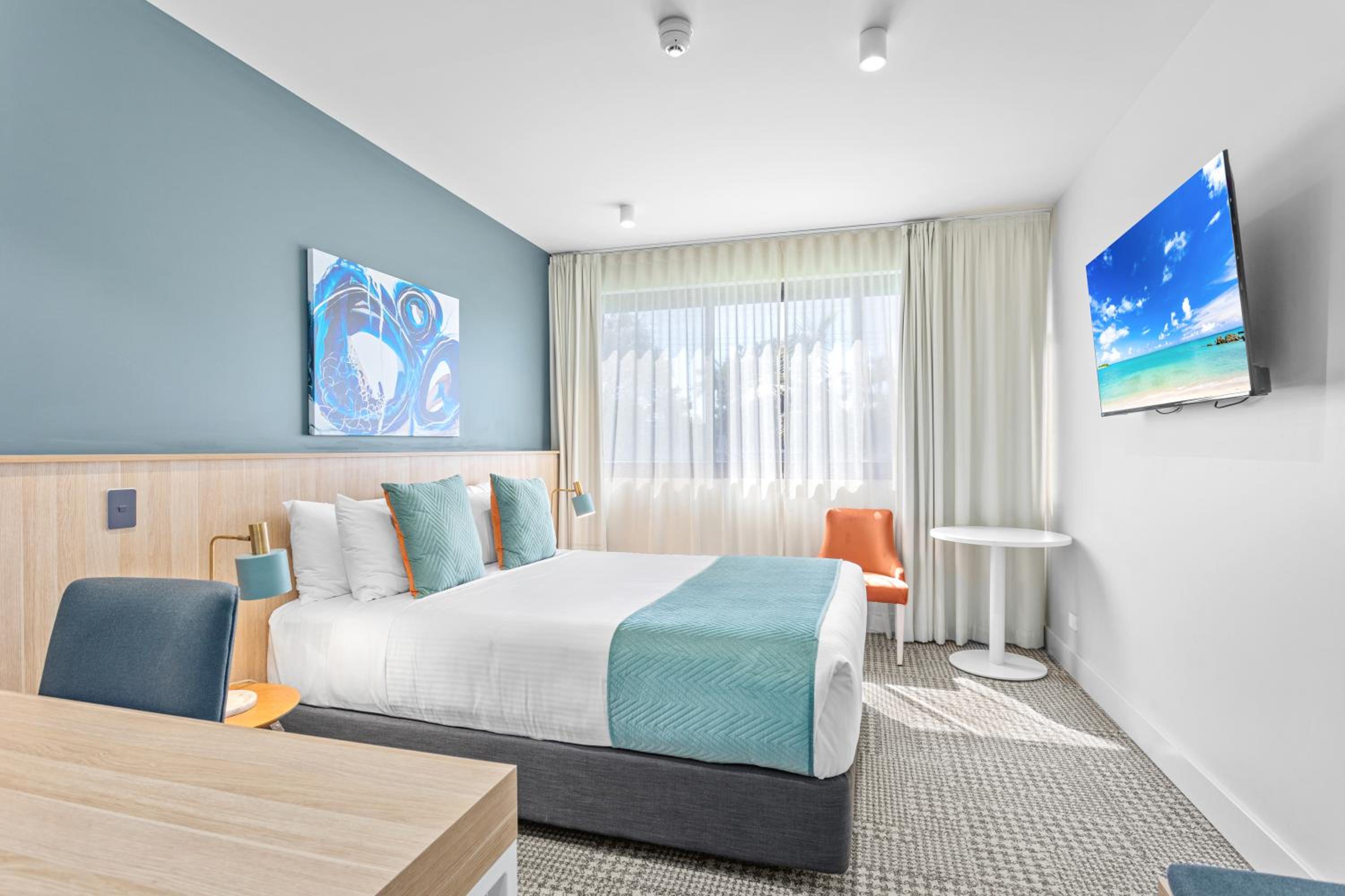 Deluxe Room - Photo 1