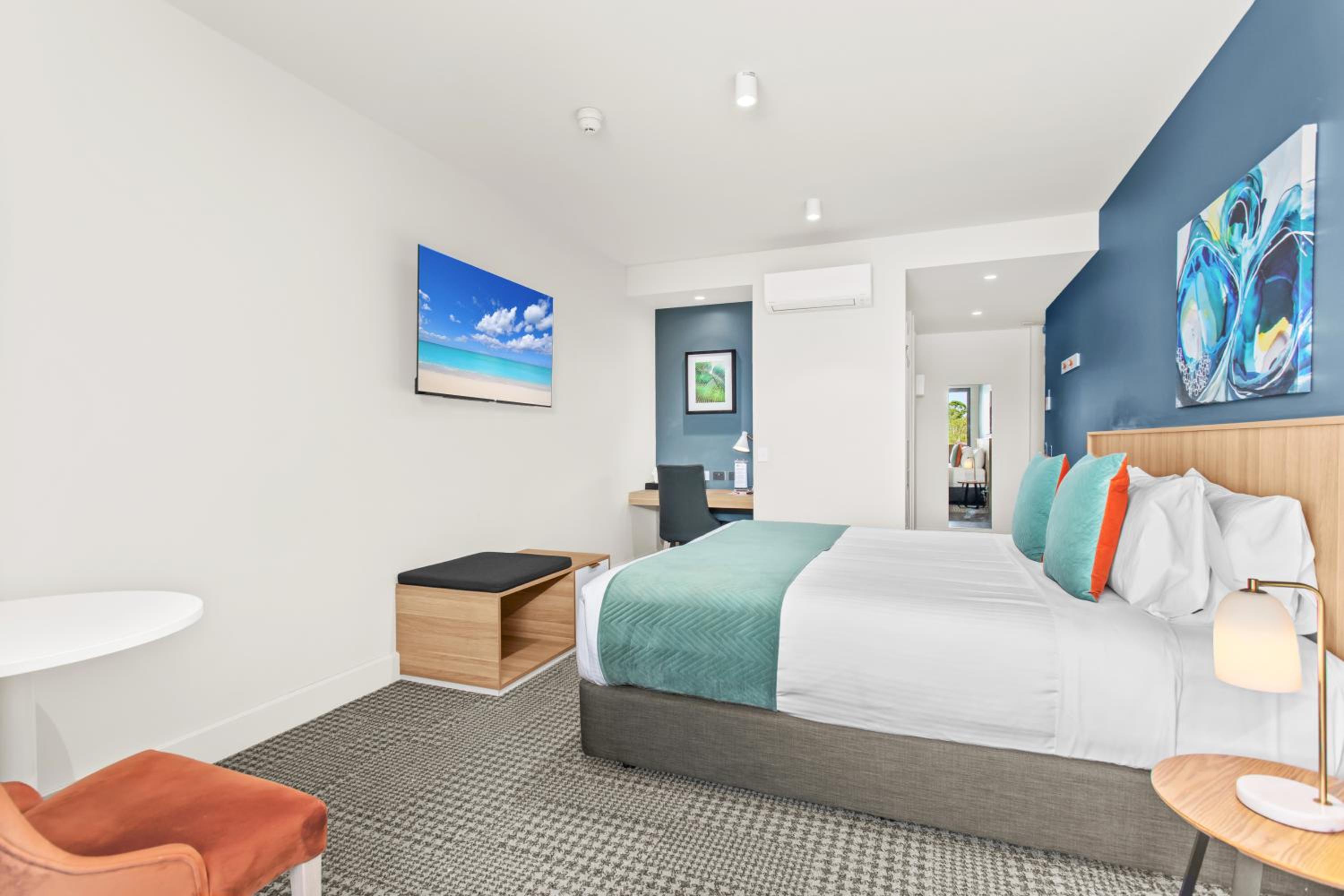 Large Twin Room