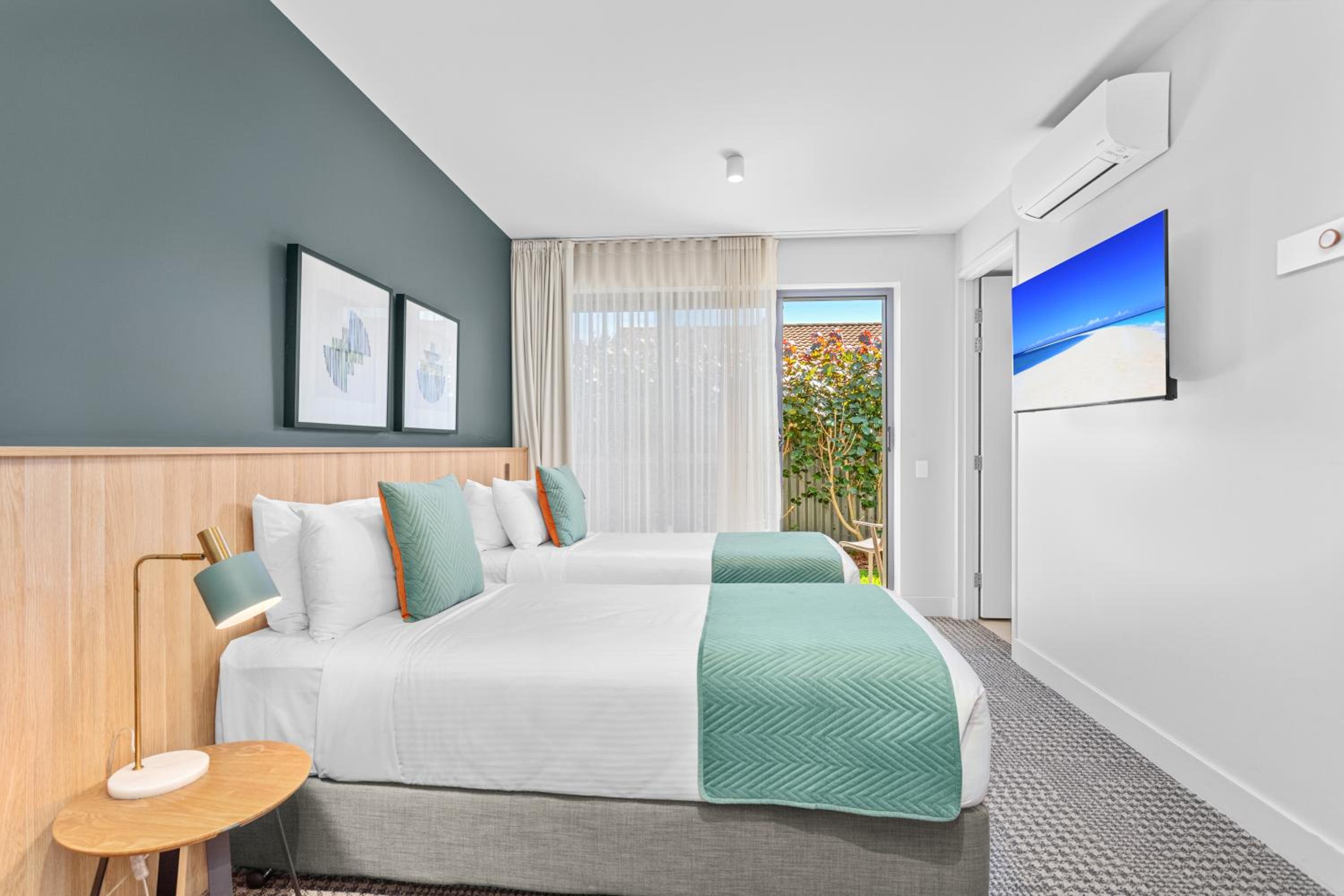 Superior Room - Photo 7