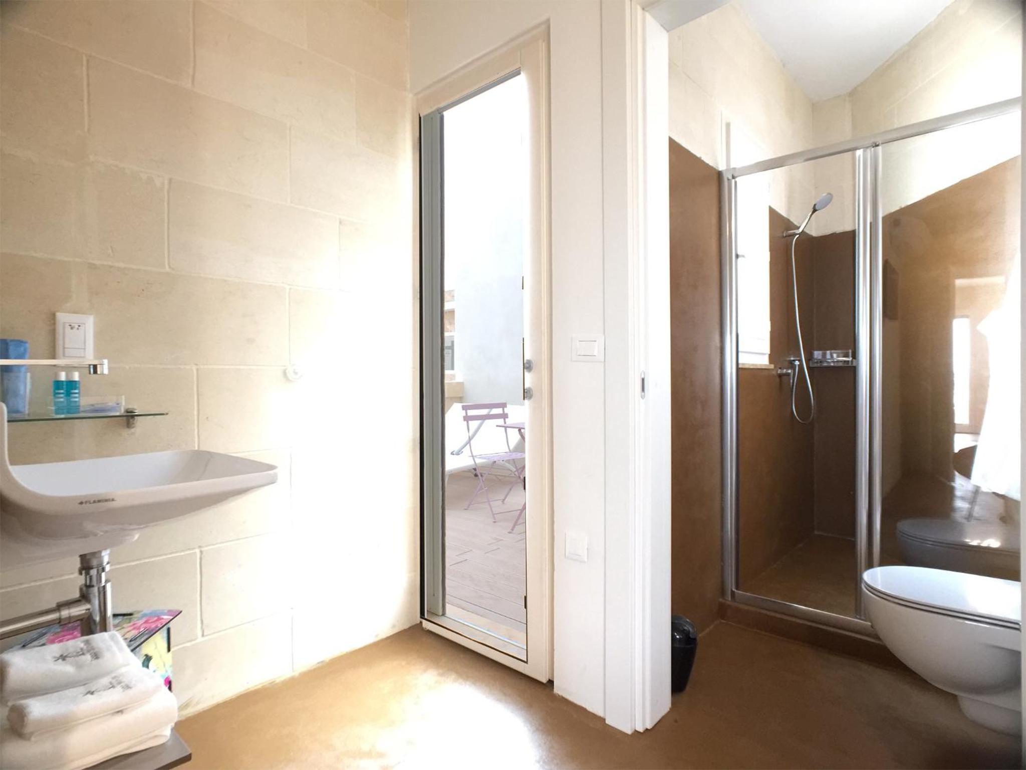 Two-Bedroom Apartment - Photo 20