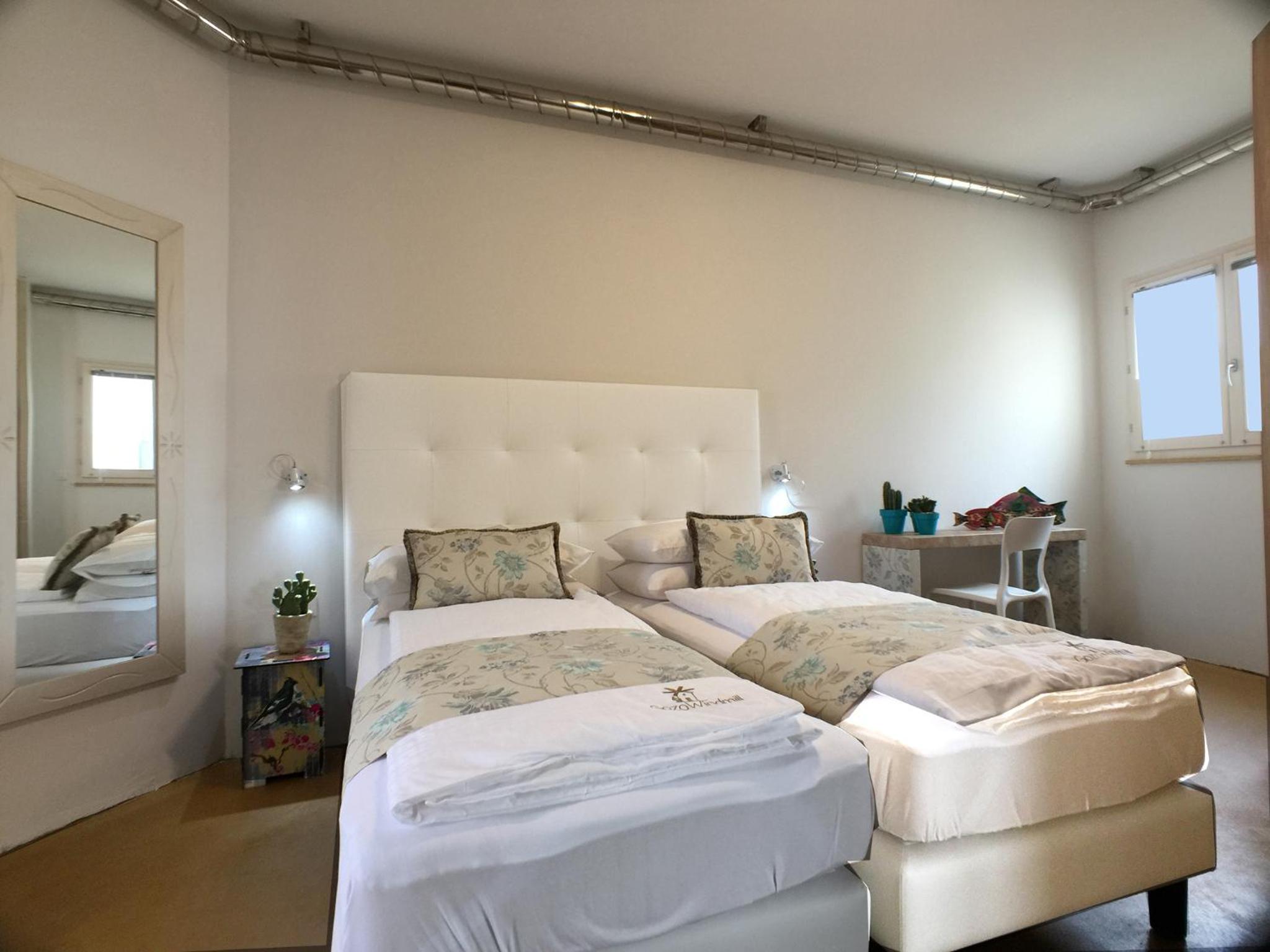 Two-Bedroom Apartment - Photo 24