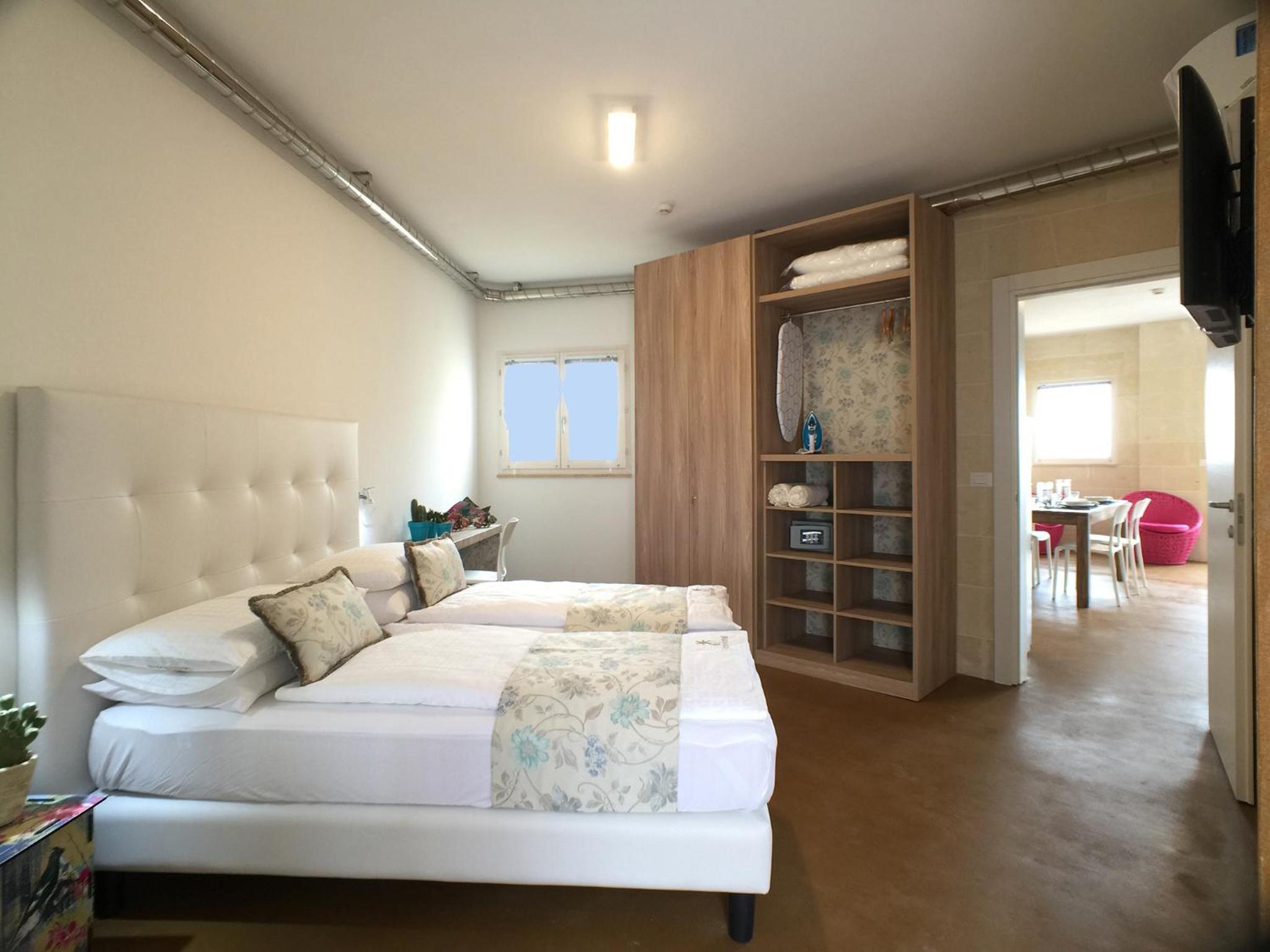 Two-Bedroom Apartment - Photo 30