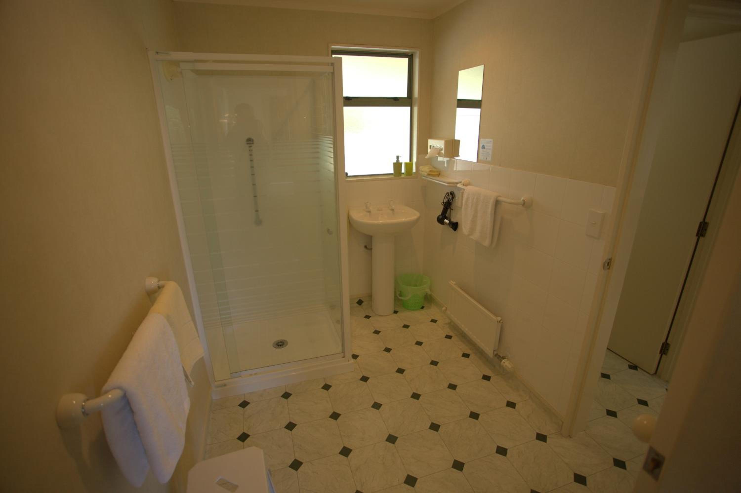 Apartment with Garden View - Photo 2