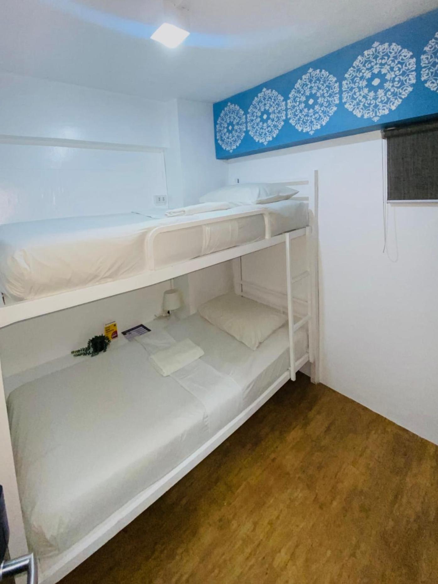 Standard Double Room with Fan photo 1