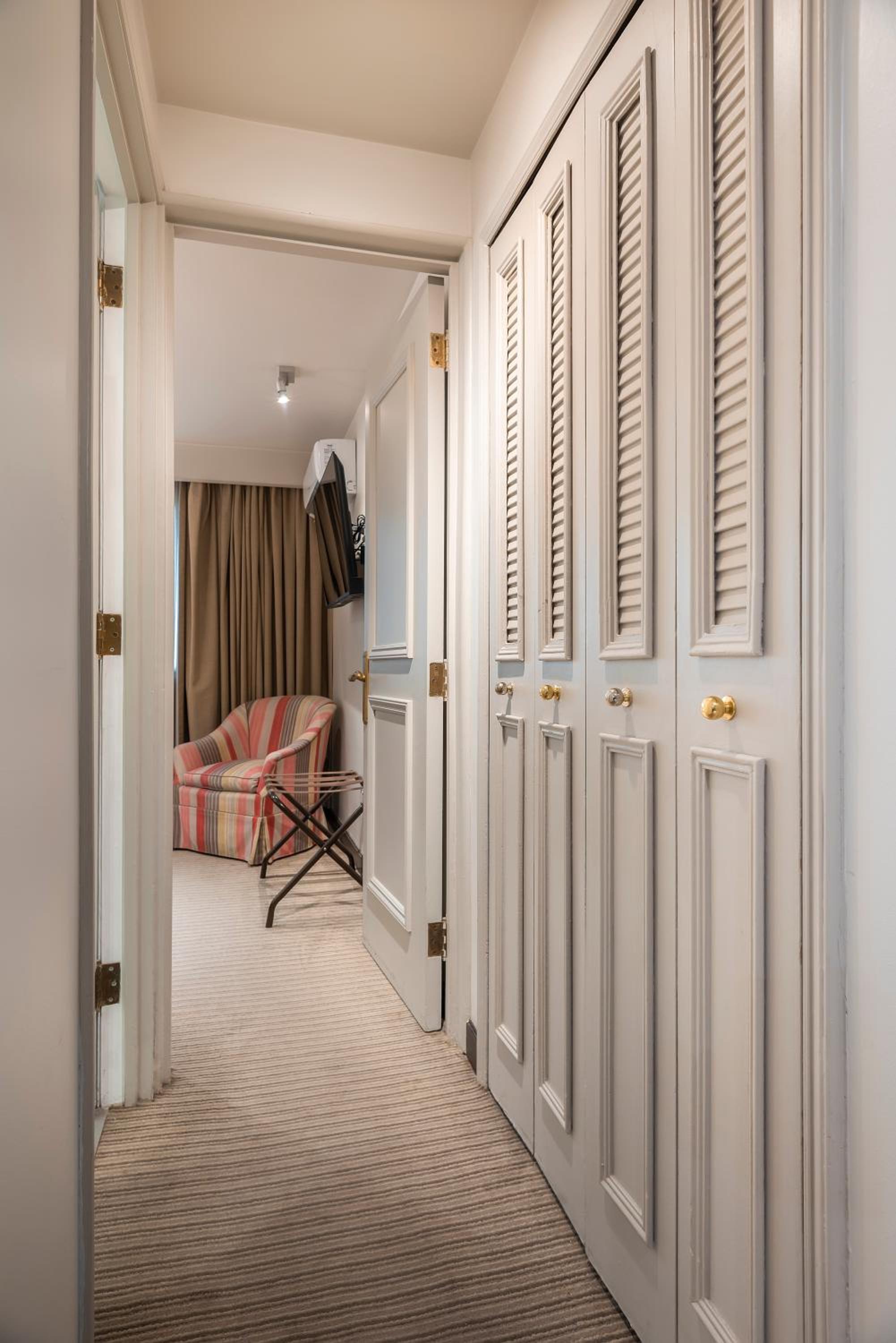 Superior Double Room - Photo 9