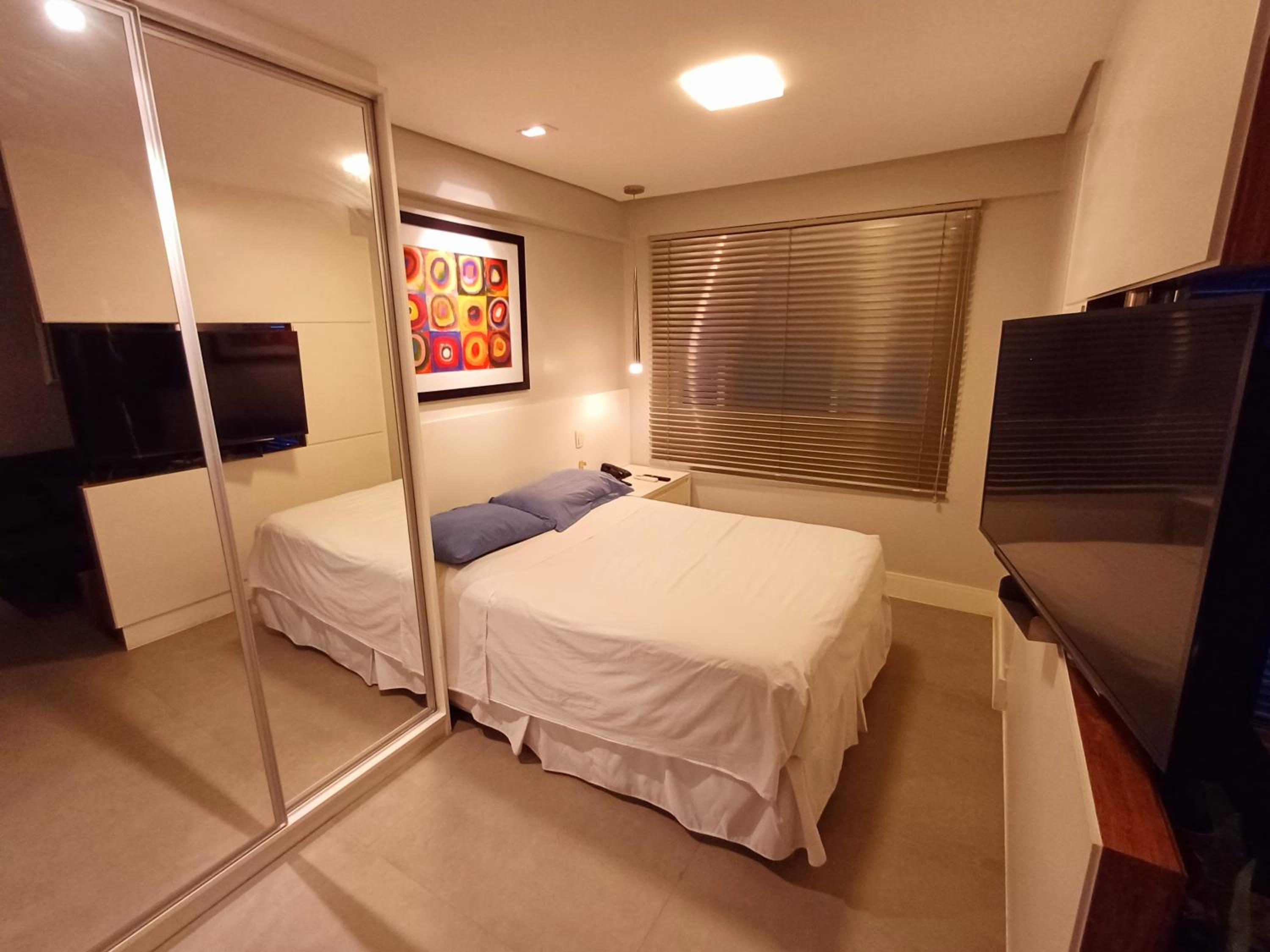 Deluxe One-Bedroom Apartment with City View
