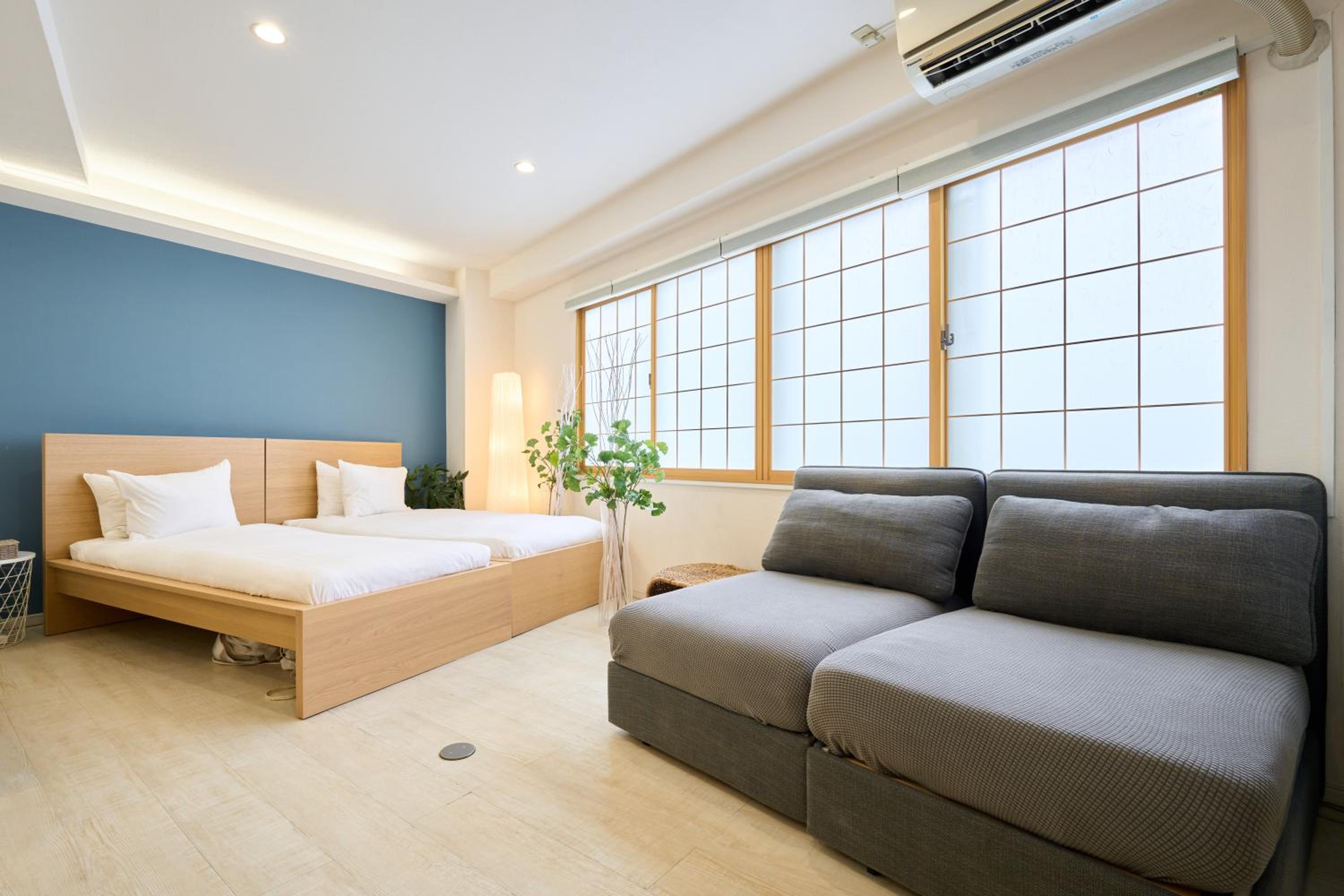 Deluxe Apartment photo 2