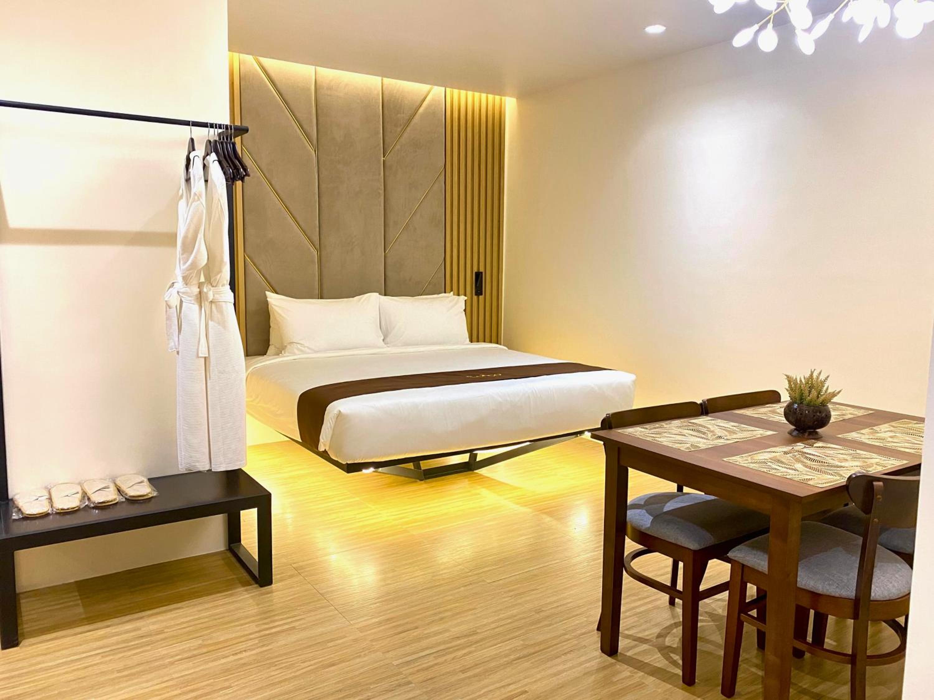 King Suite