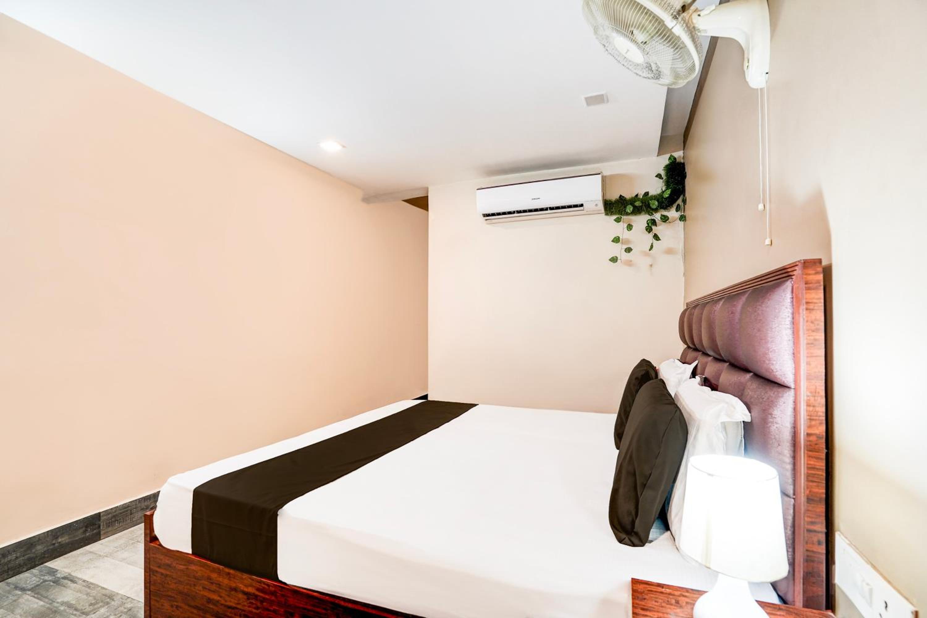 Classic Triple Room