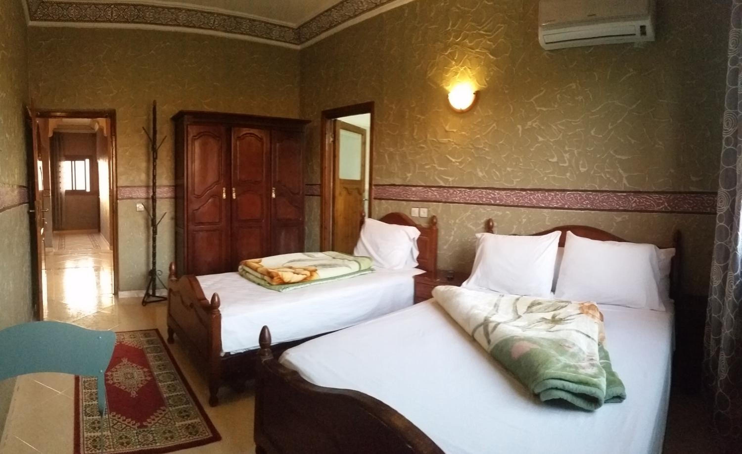 Double or Twin Room with Mountain View