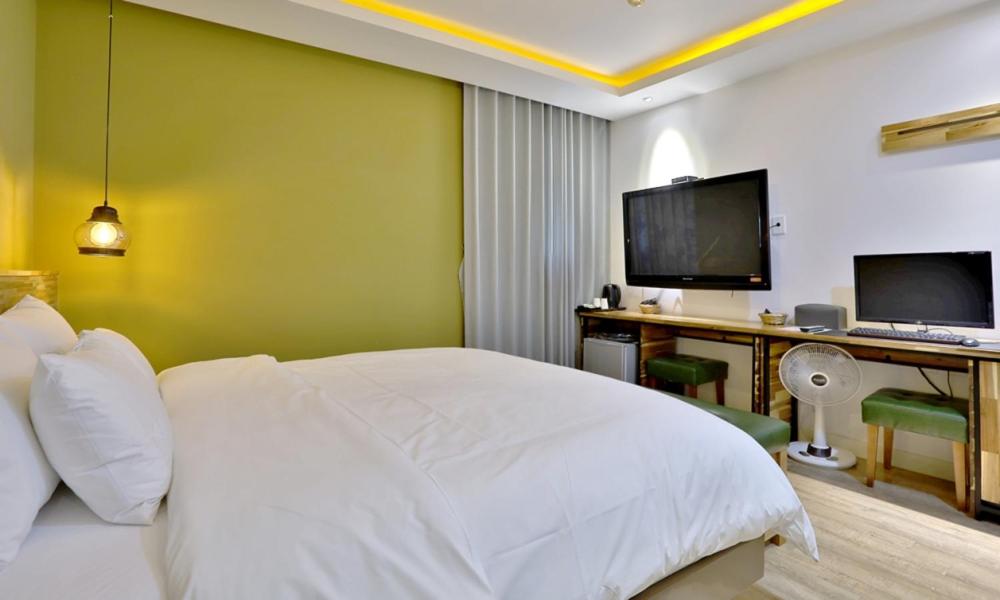 Superior Double Room - Photo 1