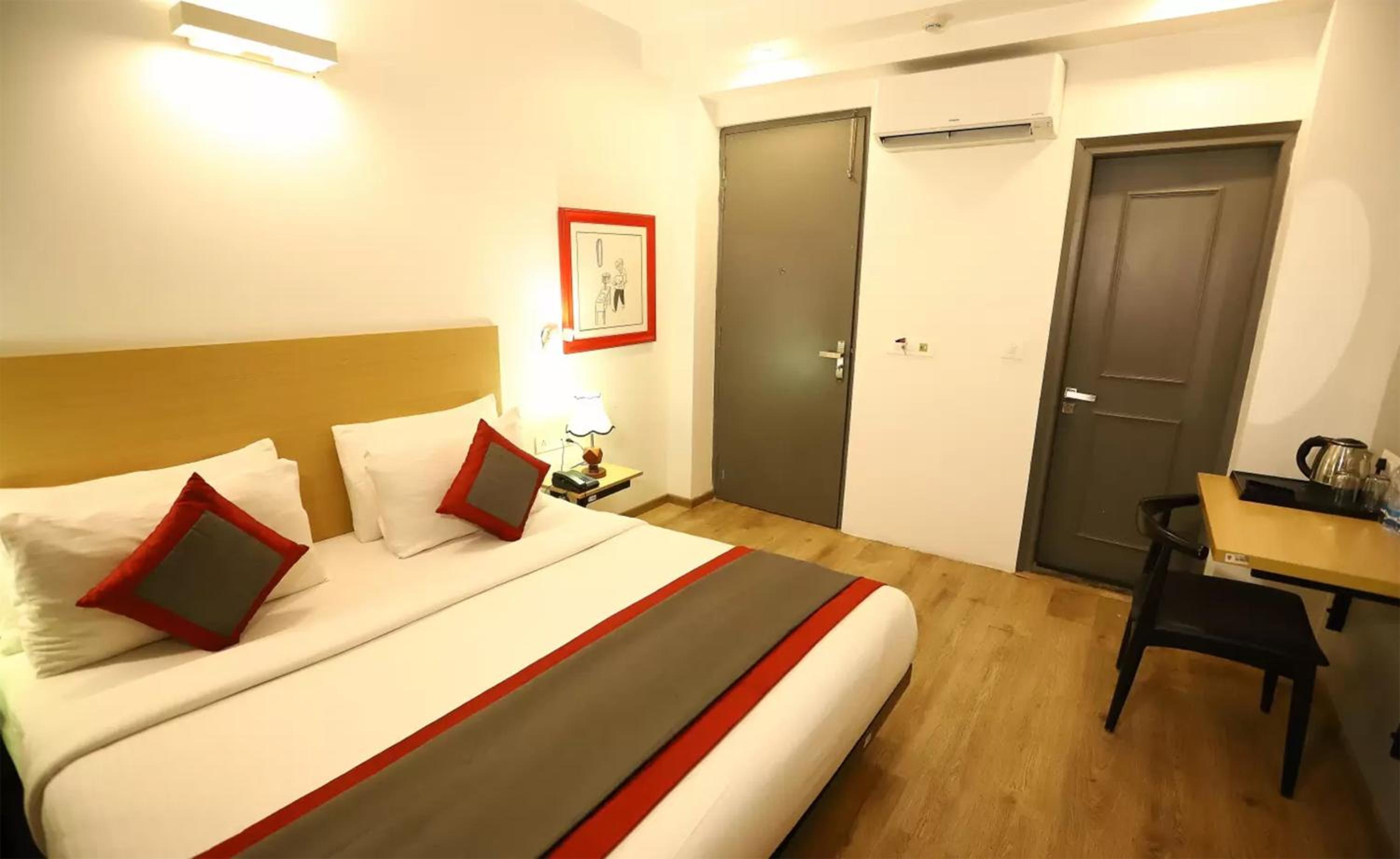 Double Room With Private Bathroom