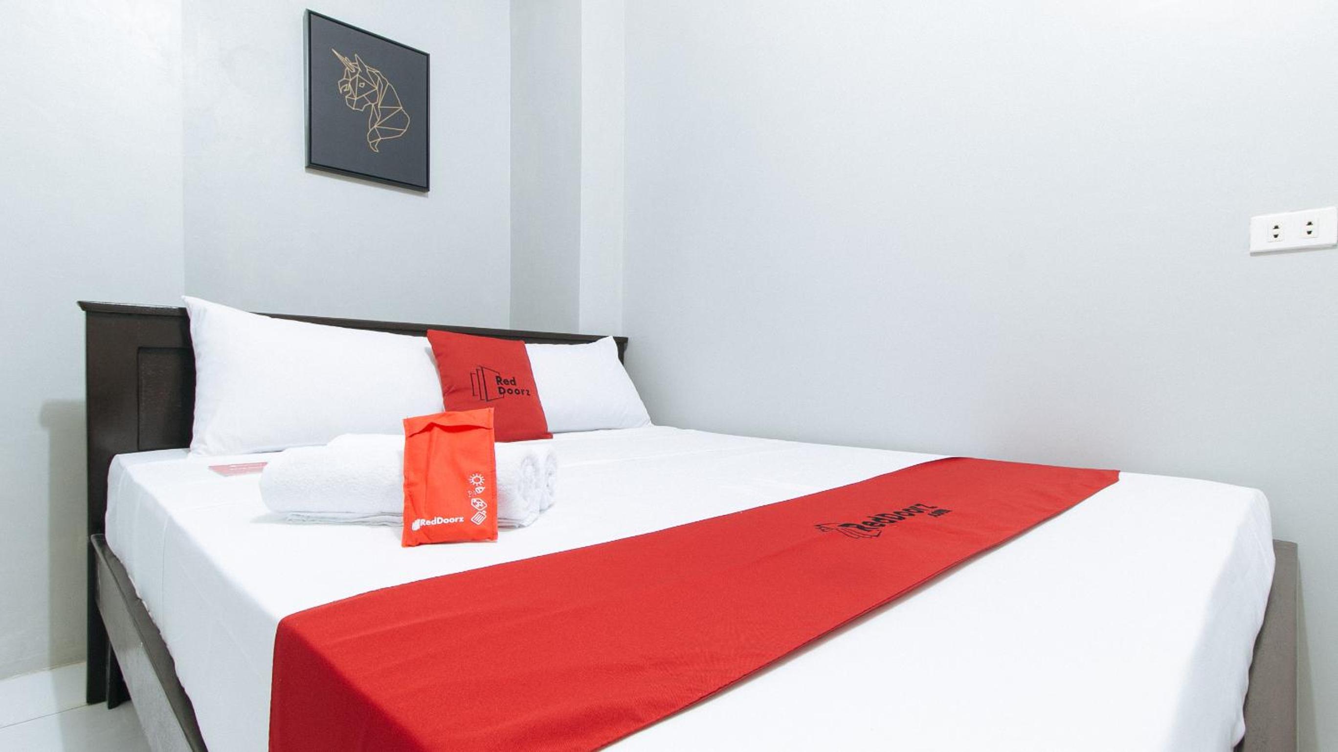 Double Room - Photo 9