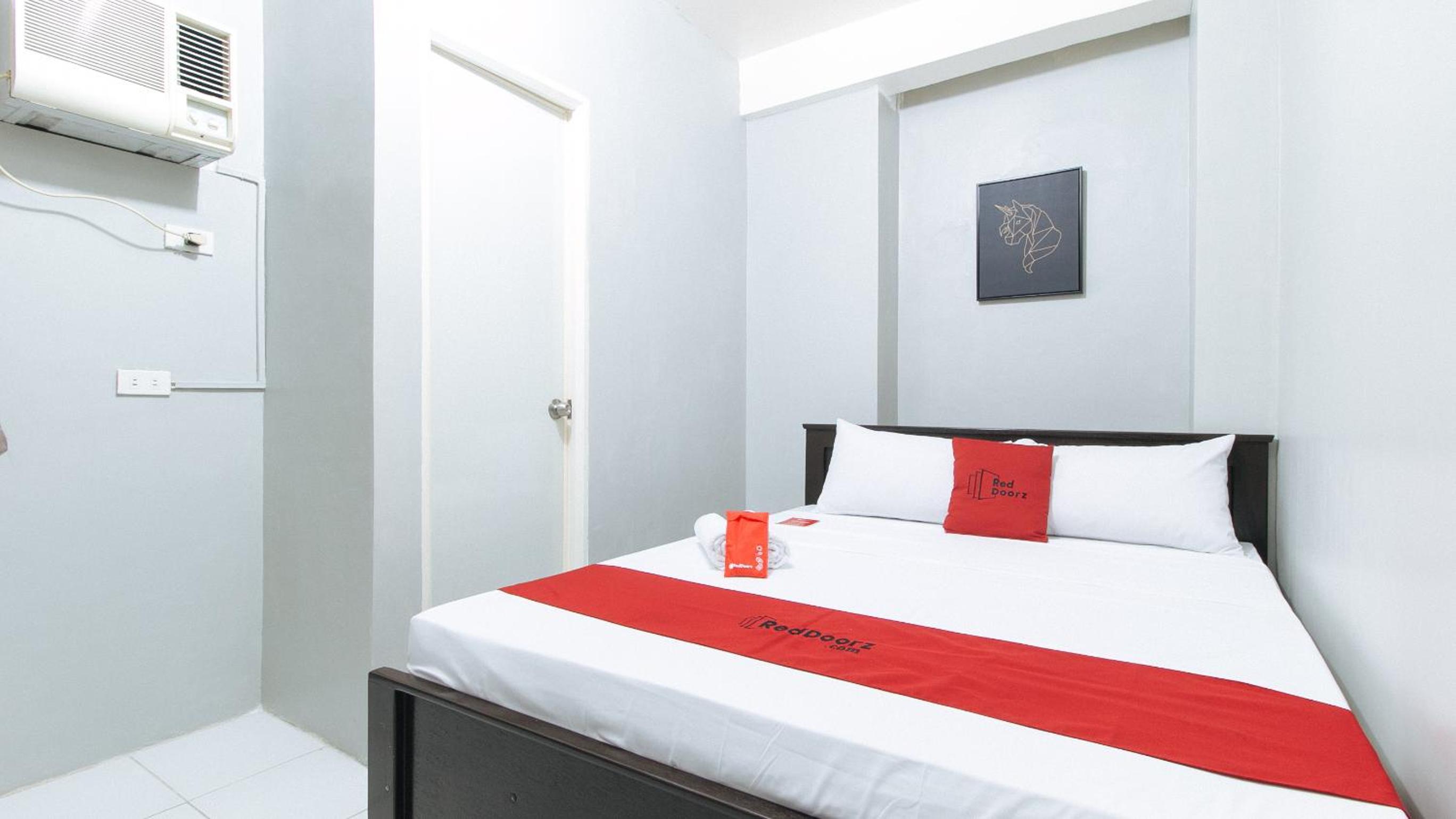 Double Room - Photo 11