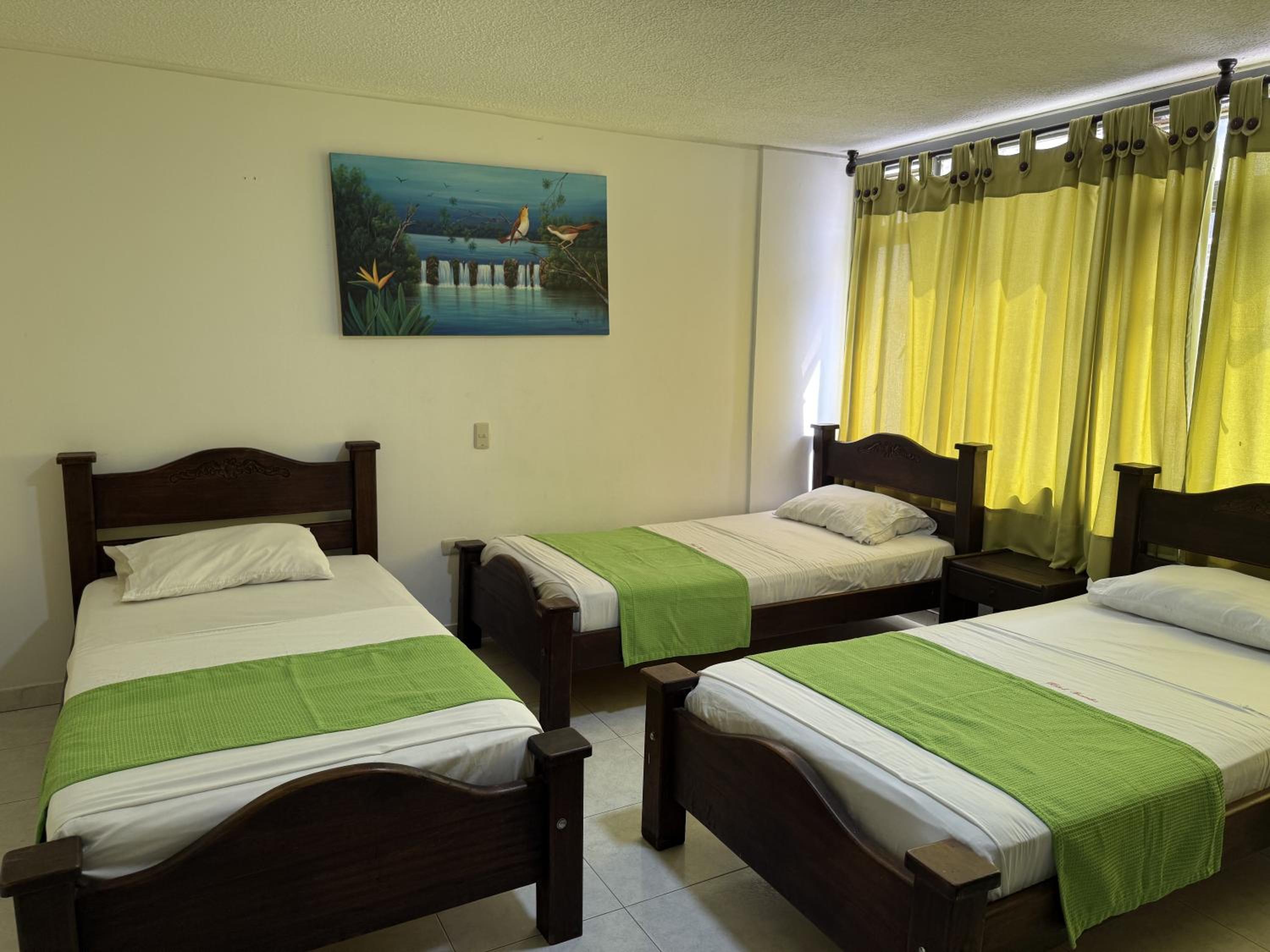 Standard Triple Room photo 1