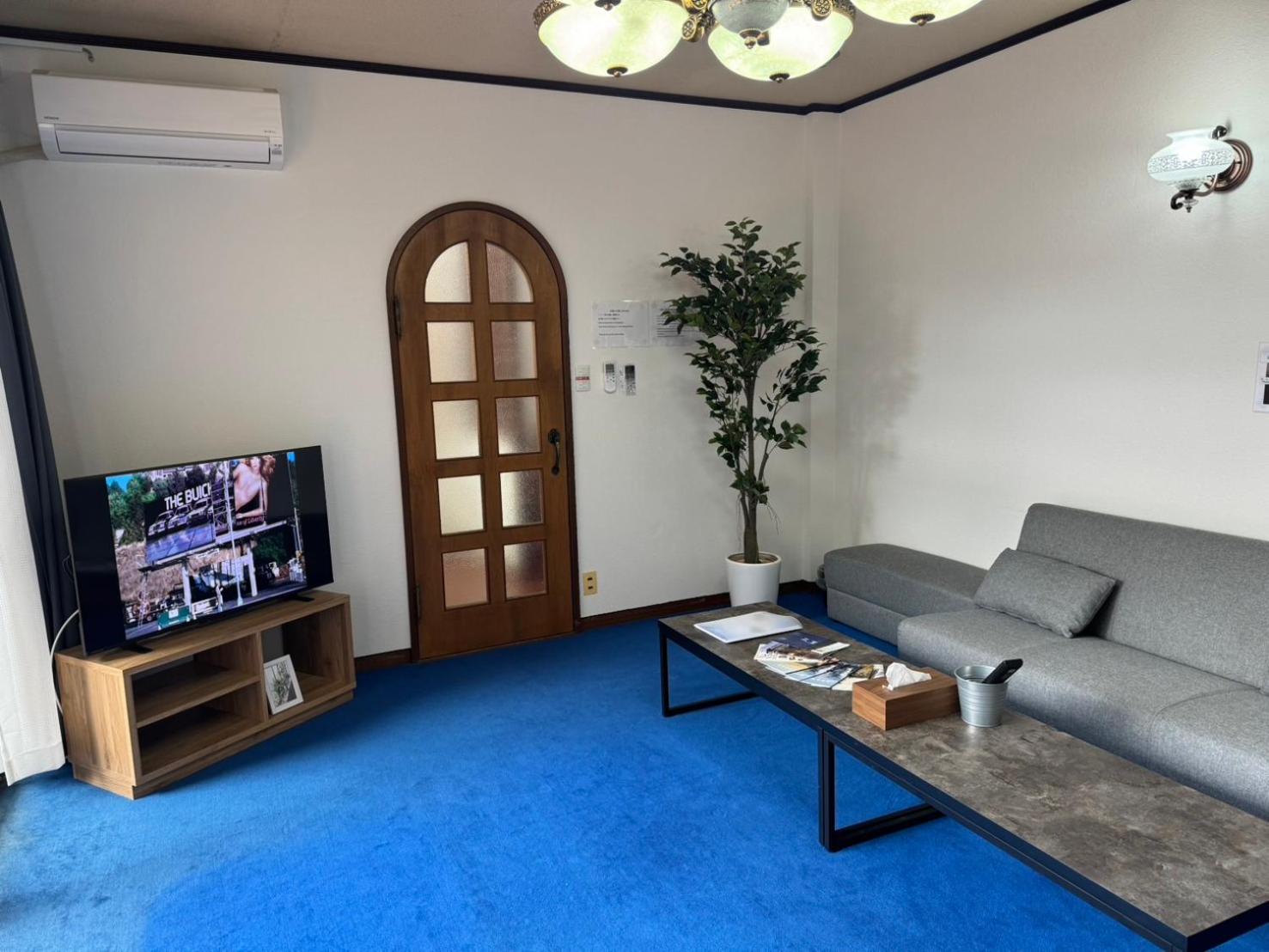Three-Bedroom House photo 1