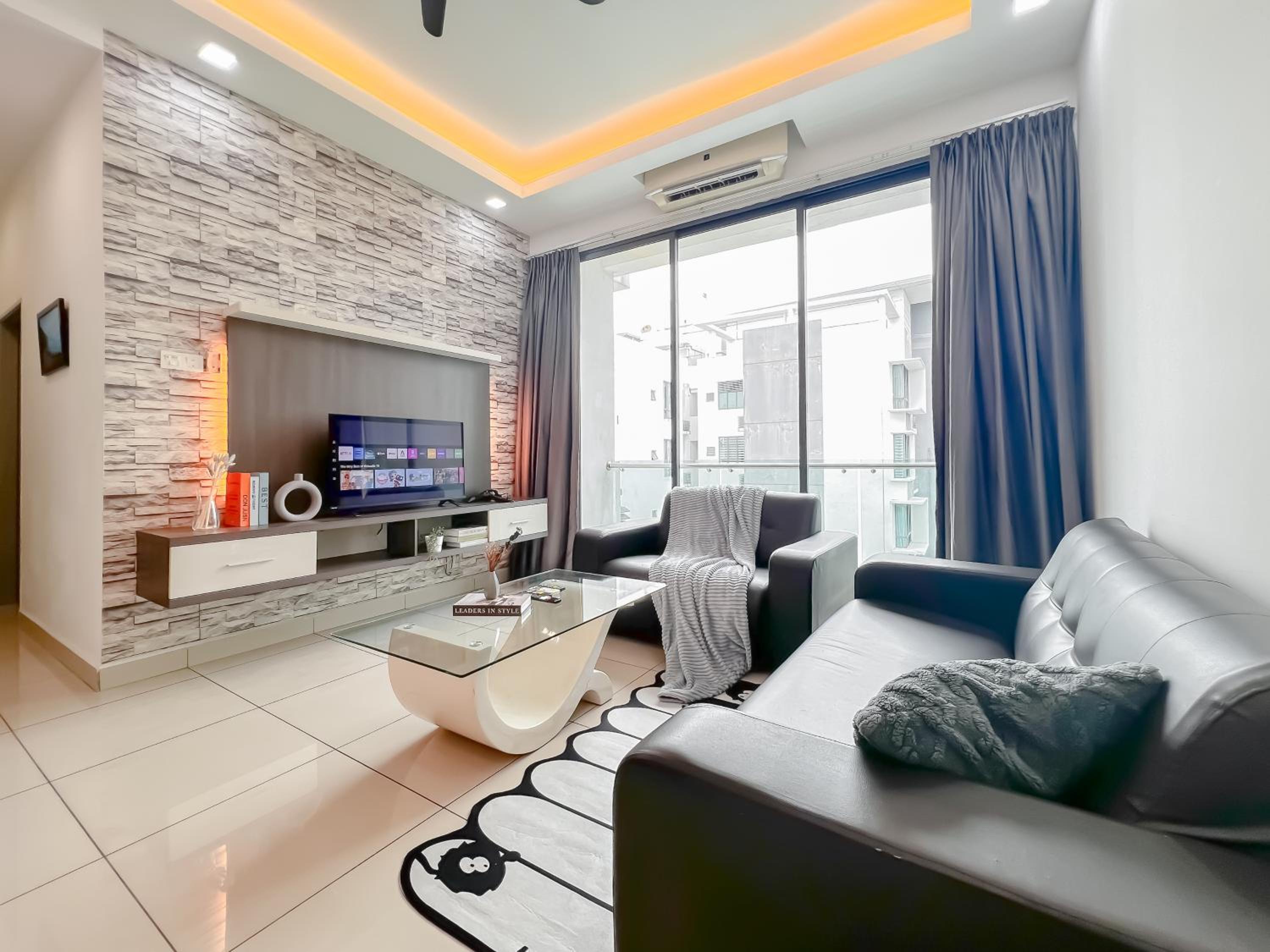 Three-Bedroom Premium Apartment photo 1