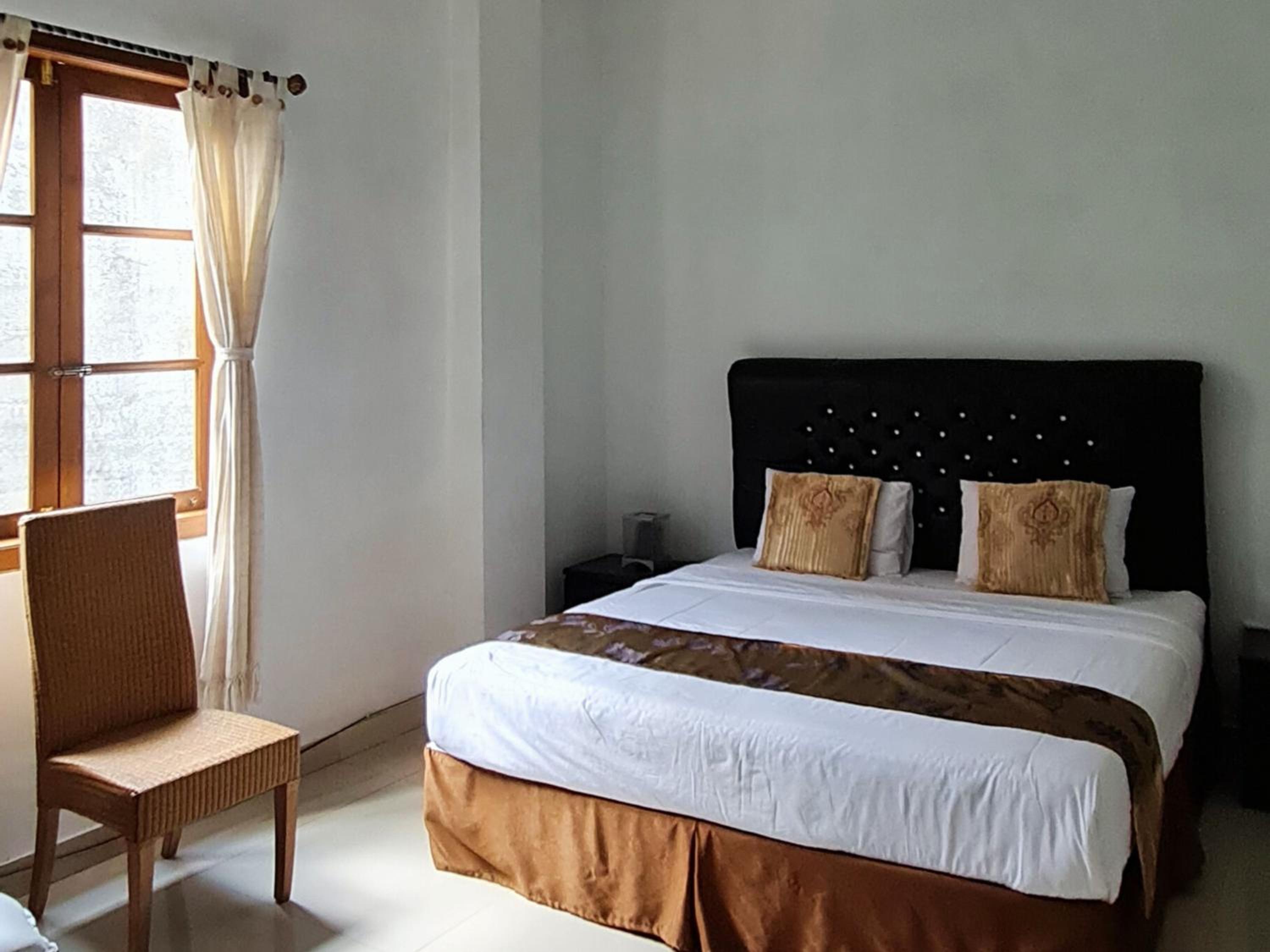 Deluxe Double Room photo 2