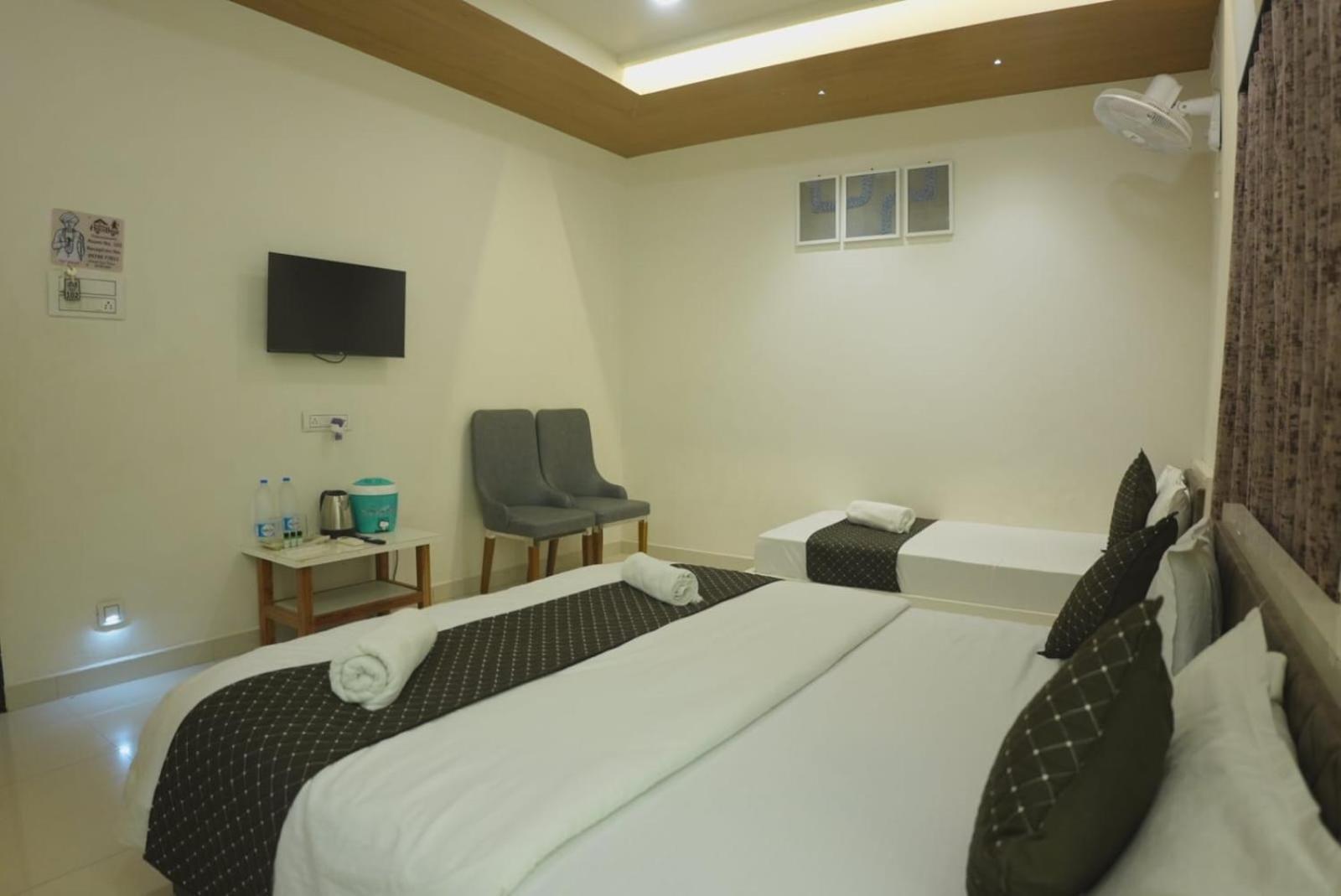 Deluxe Triple Room - Photo 2