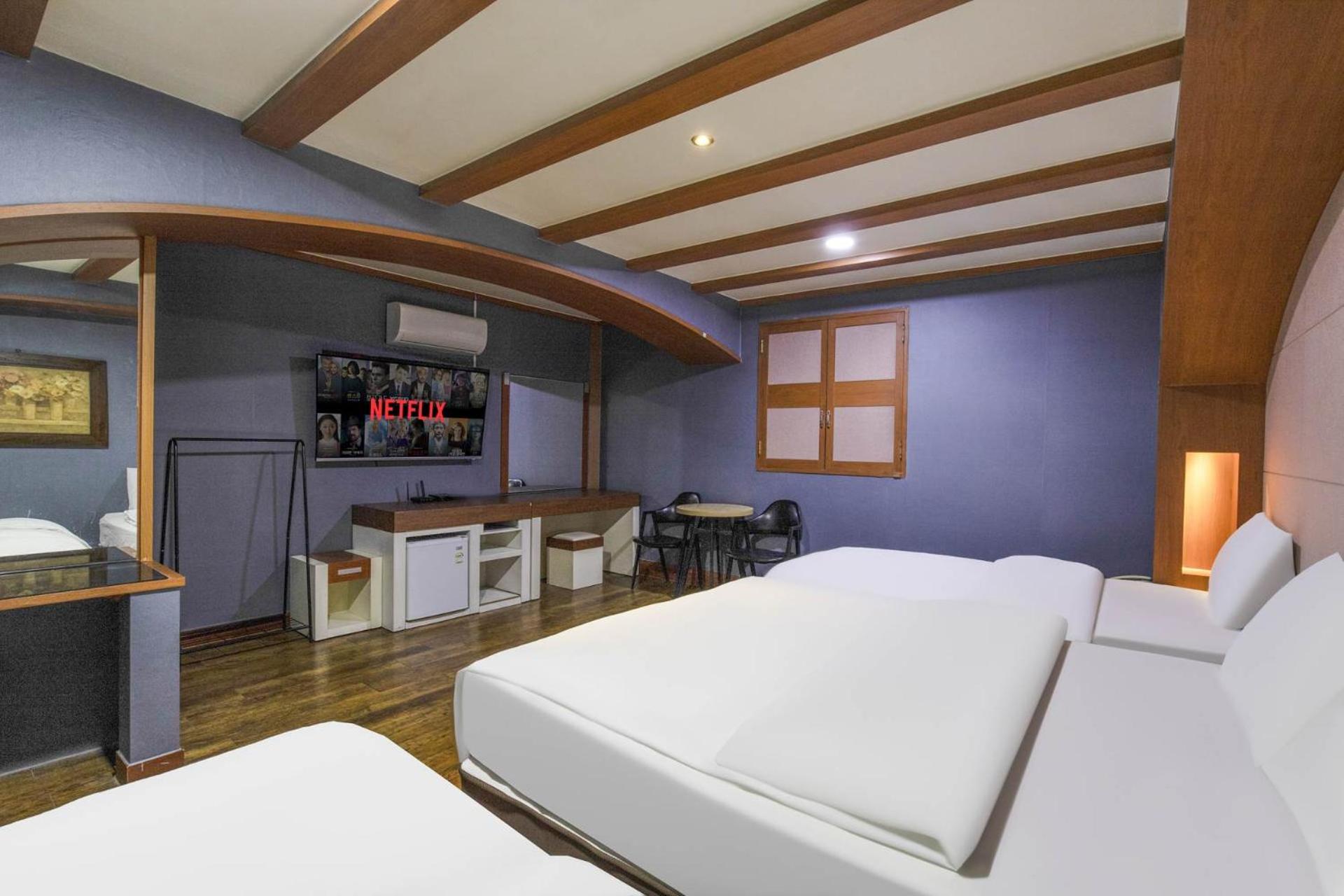 Triple Room - Photo 10
