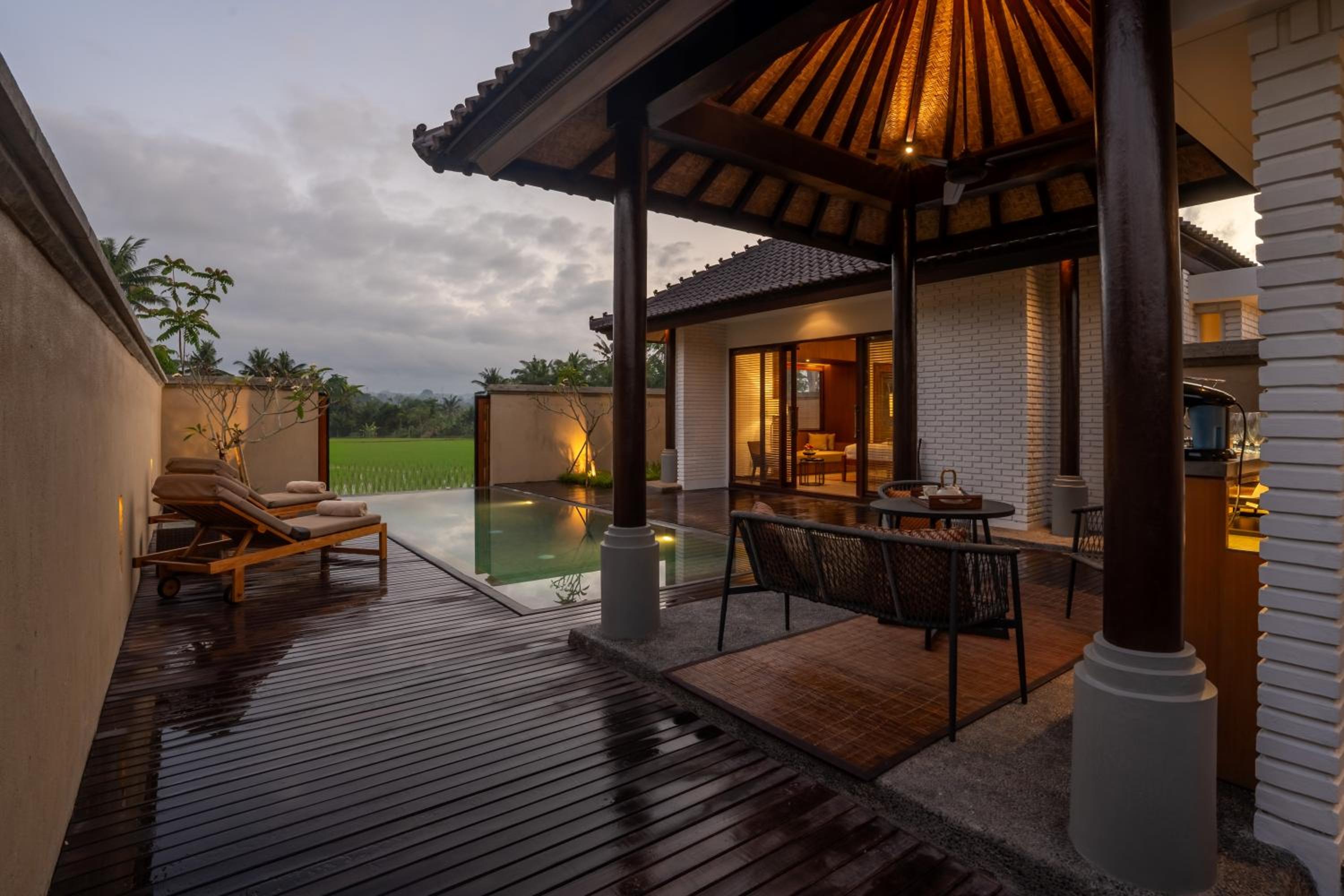 Premier One Bedroom Pool Villa with Club benefits - Photo 4