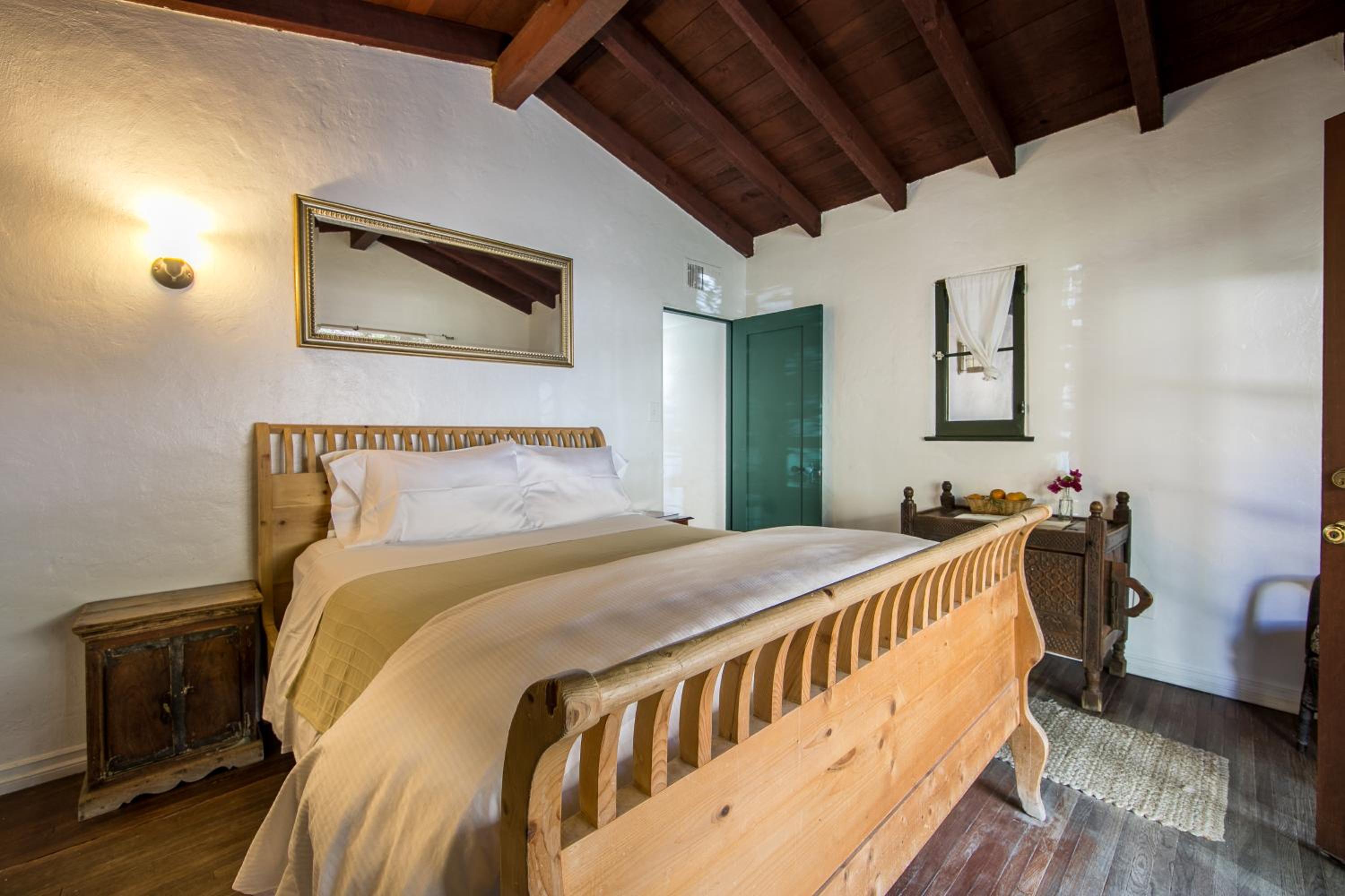 Queen Room - Santorini photo 3