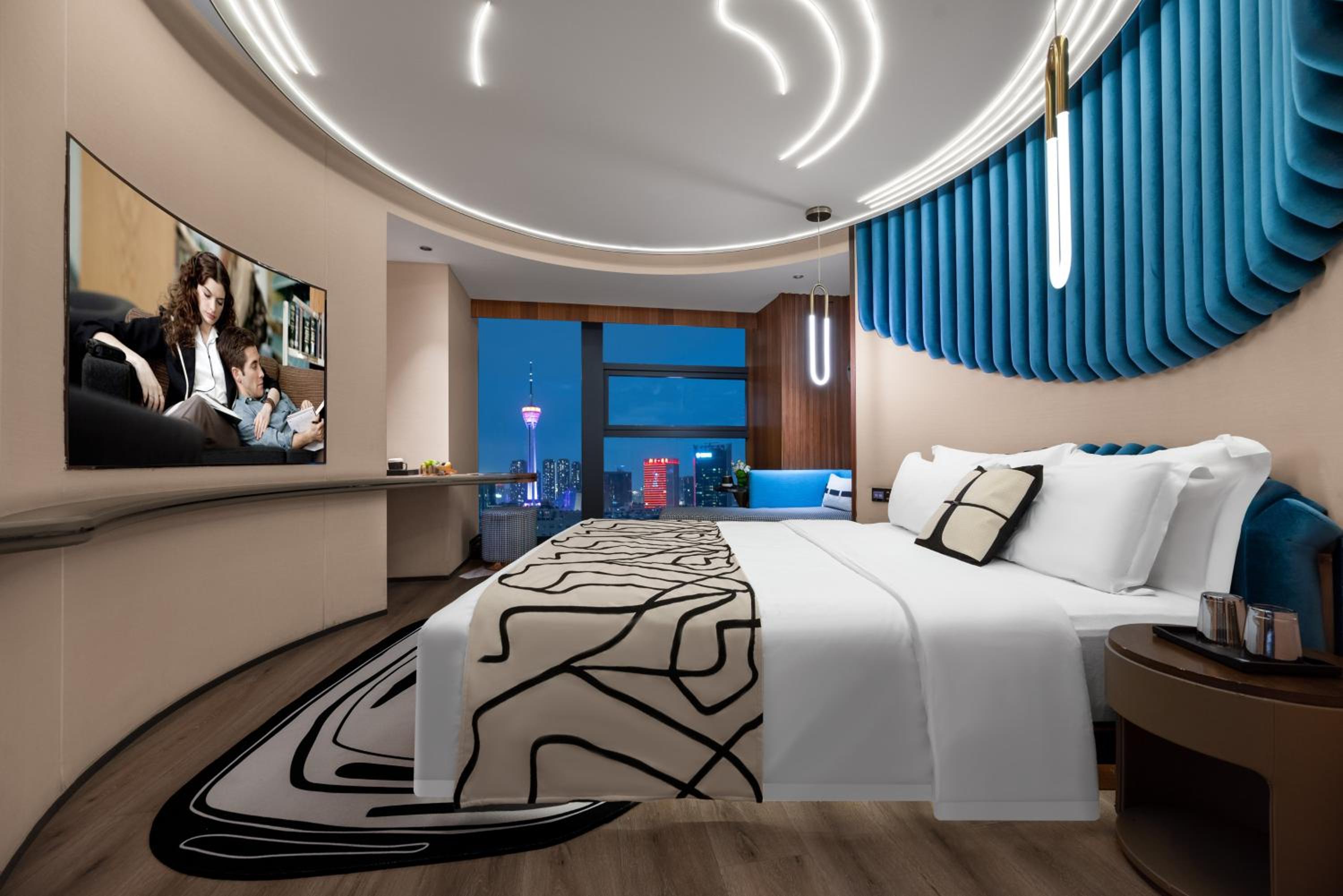 Superior Deluxe Double or Twin Room  photo 3